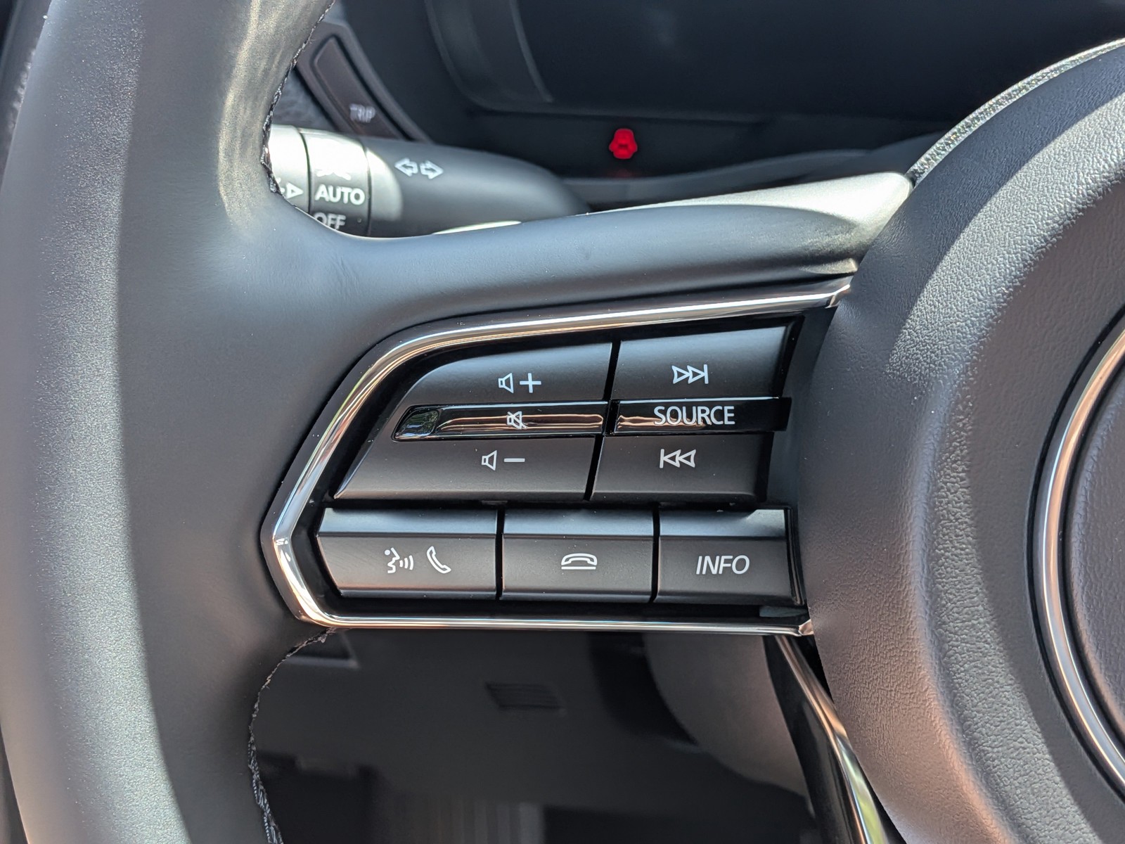 New 2026 Platinum Quartz Mazda Preferred image 23