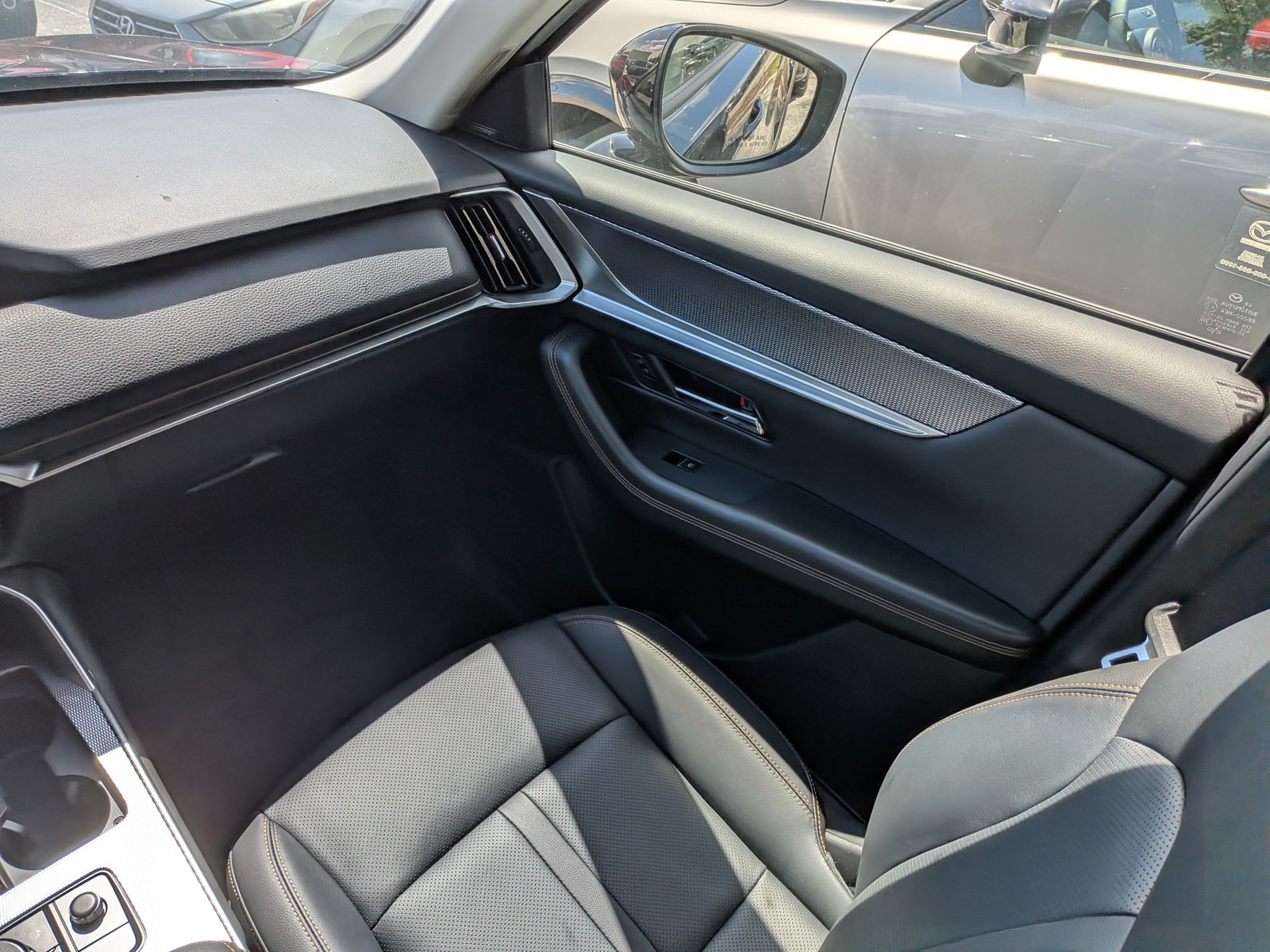 New 2026 Platinum Quartz Mazda Preferred image 17