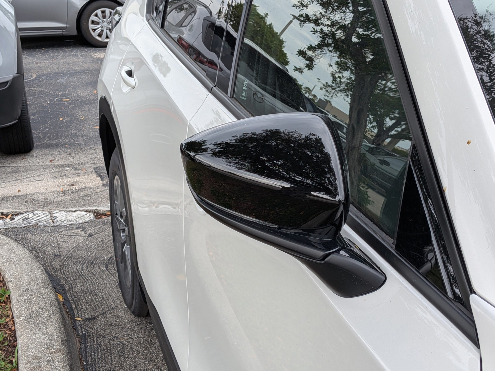 New 2026 Rhodium White Metallic Mazda 2.5 S image 11