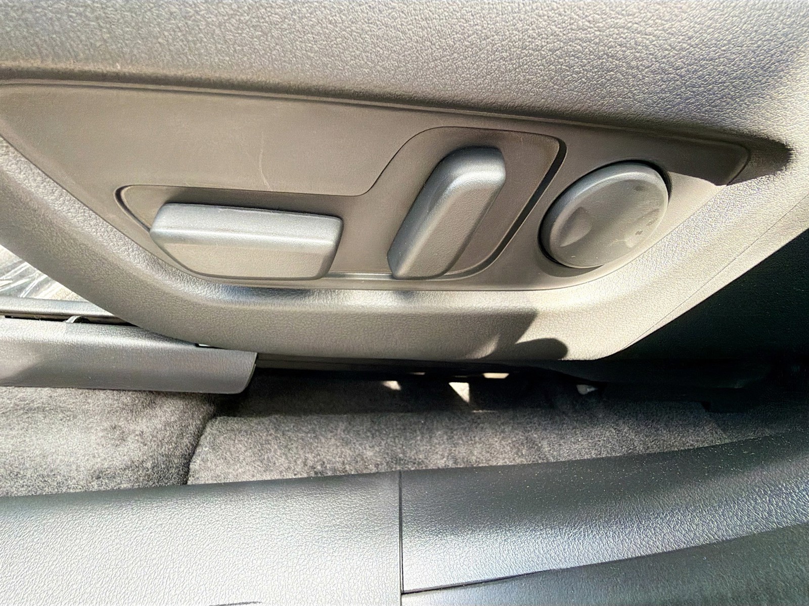 New 2026 Platinum Quartz Mazda S Premium Plus image 49