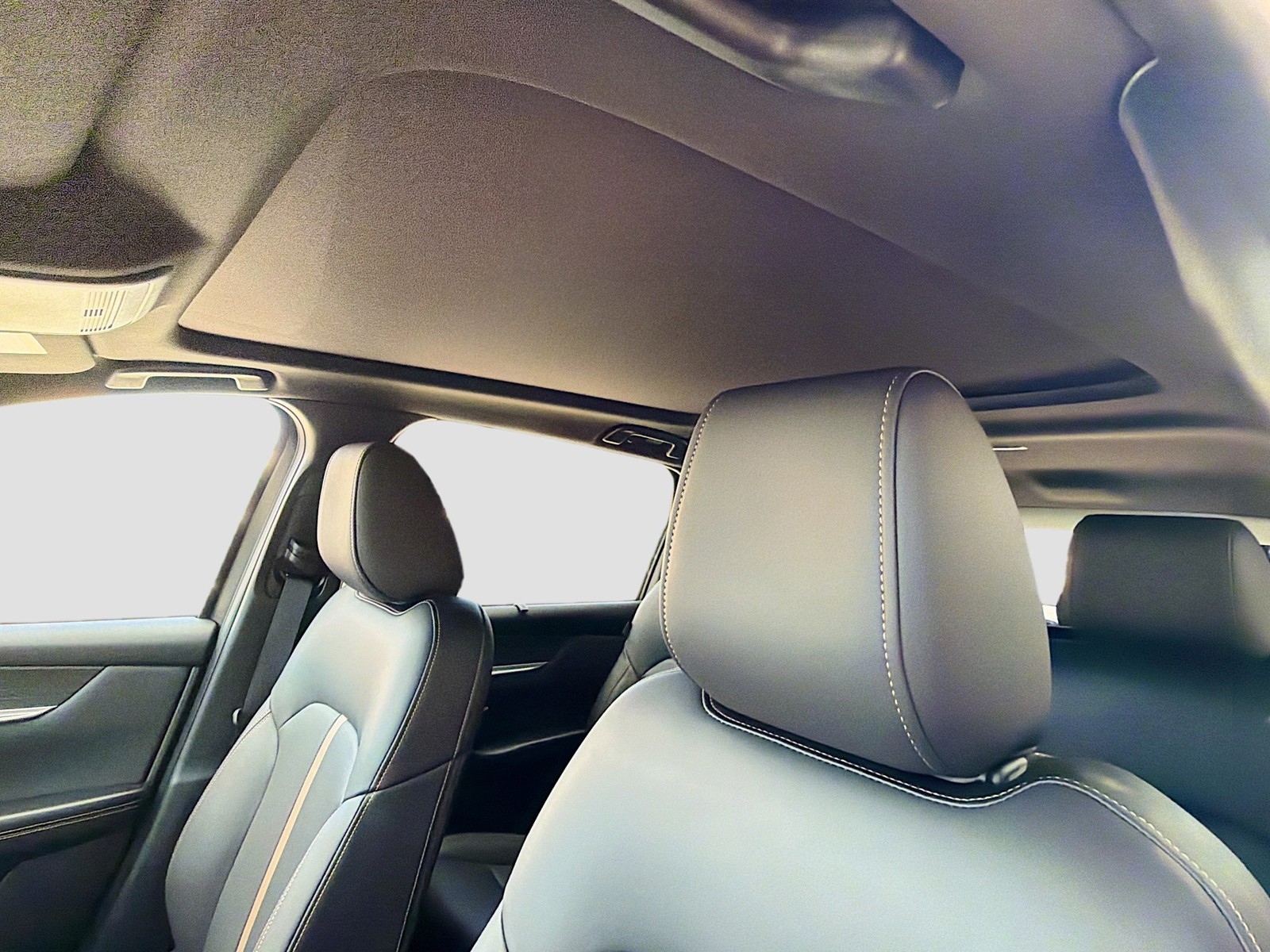 New 2026 Platinum Quartz Mazda S Premium Plus image 29