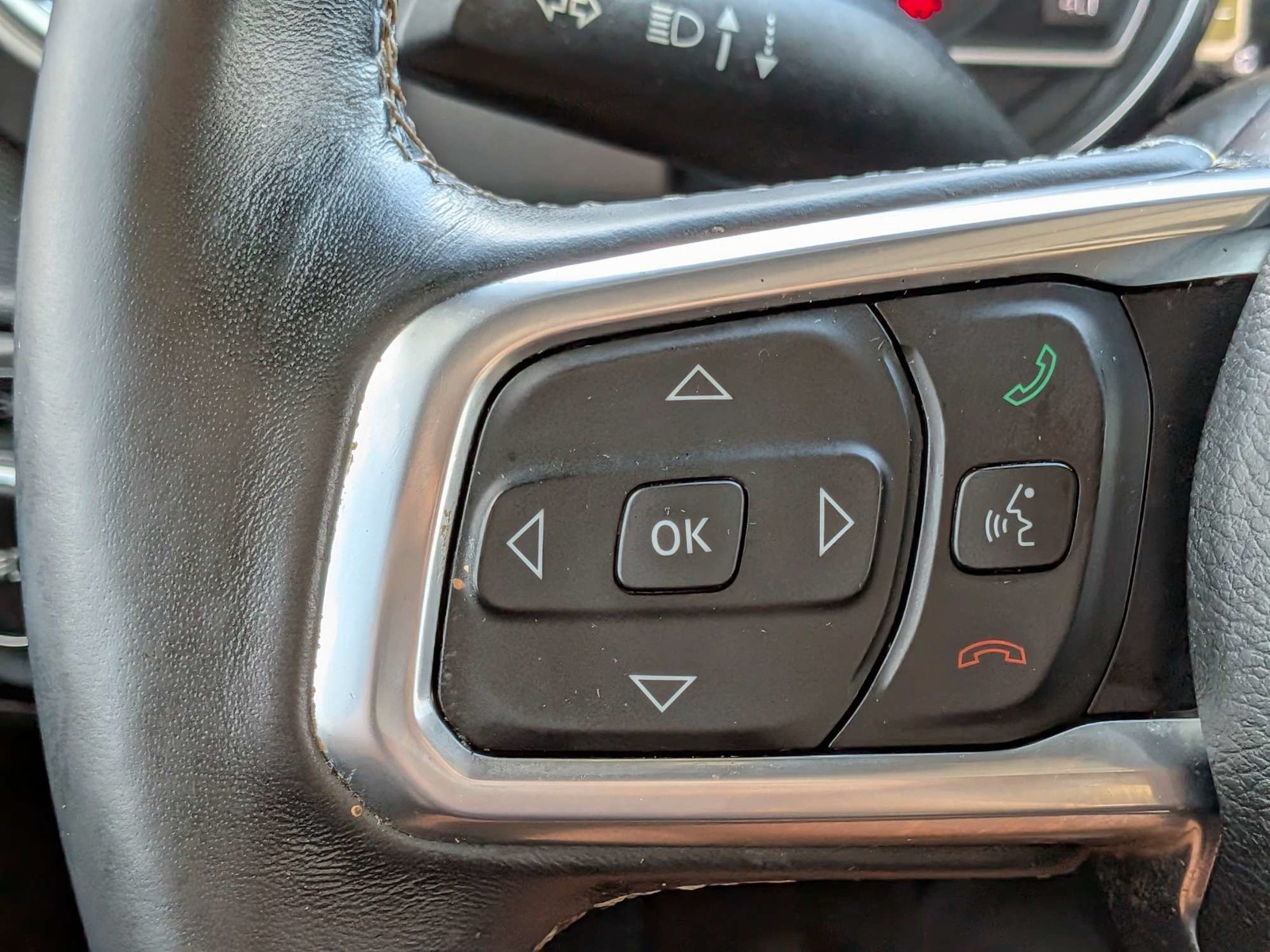 Used 2018 Gray Jeep Unlimited Rubicon image 29