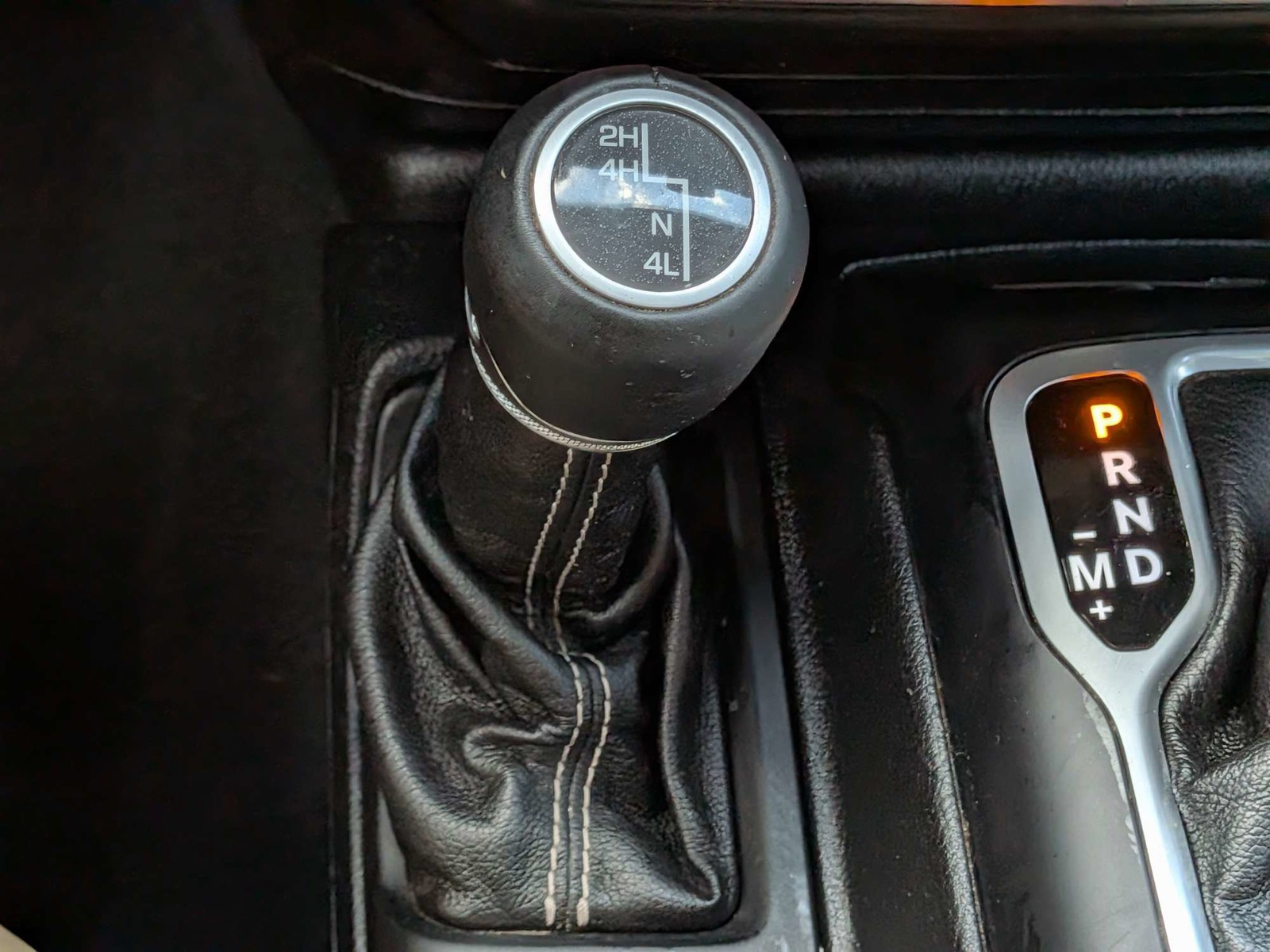 Used 2018 Gray Jeep Unlimited Rubicon image 27