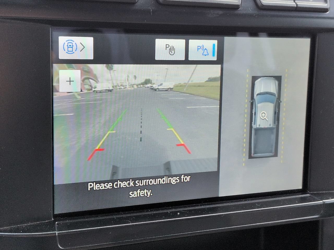 Used 2024 White Ford XL image 15