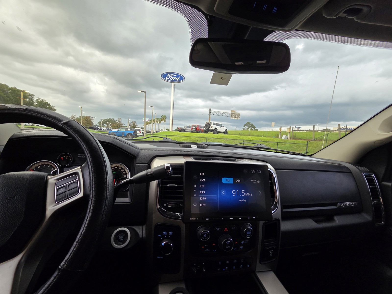 Used 2015 Black Ram Laramie image 18