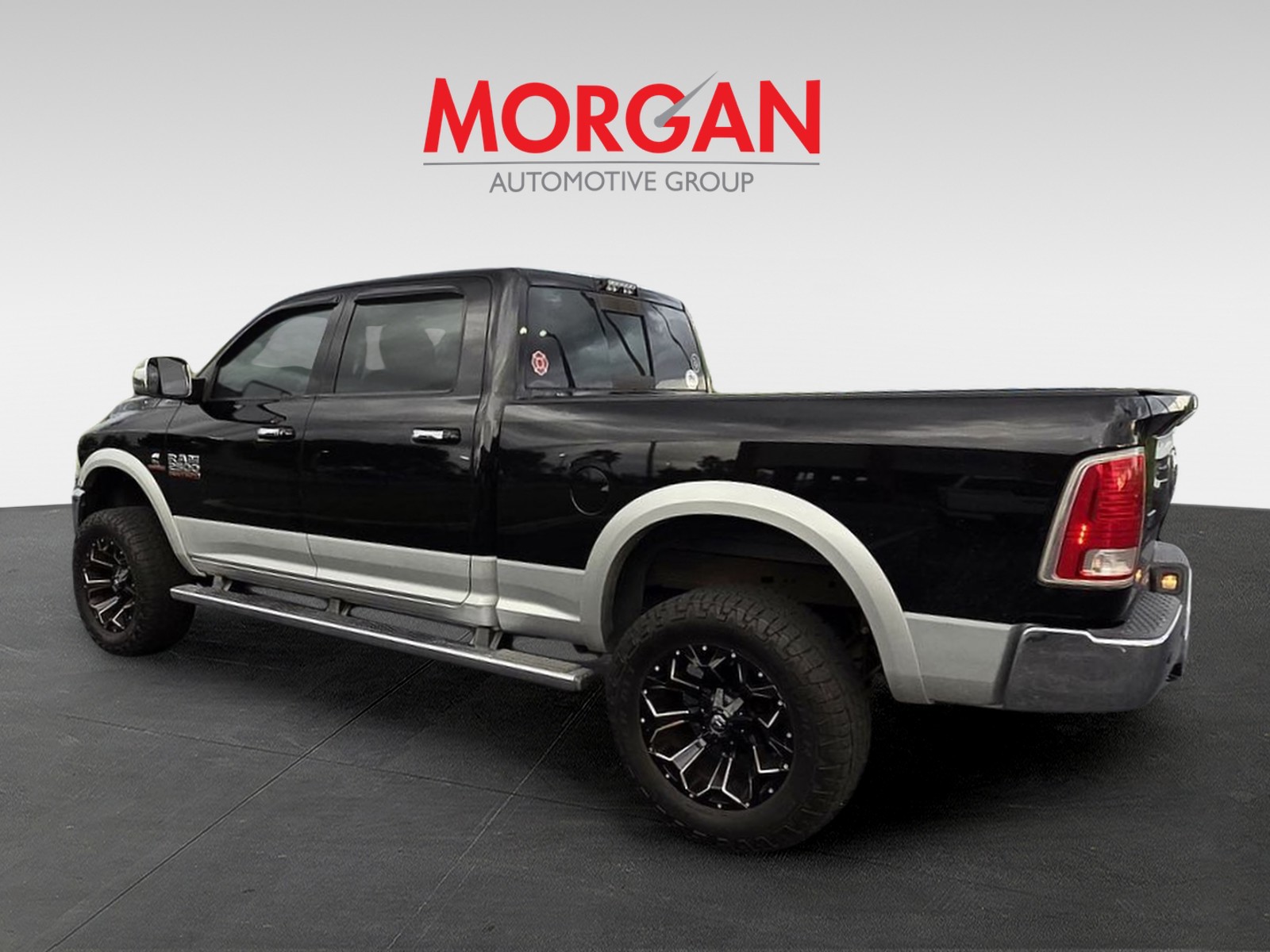 Used 2015 Black Ram Laramie image 7