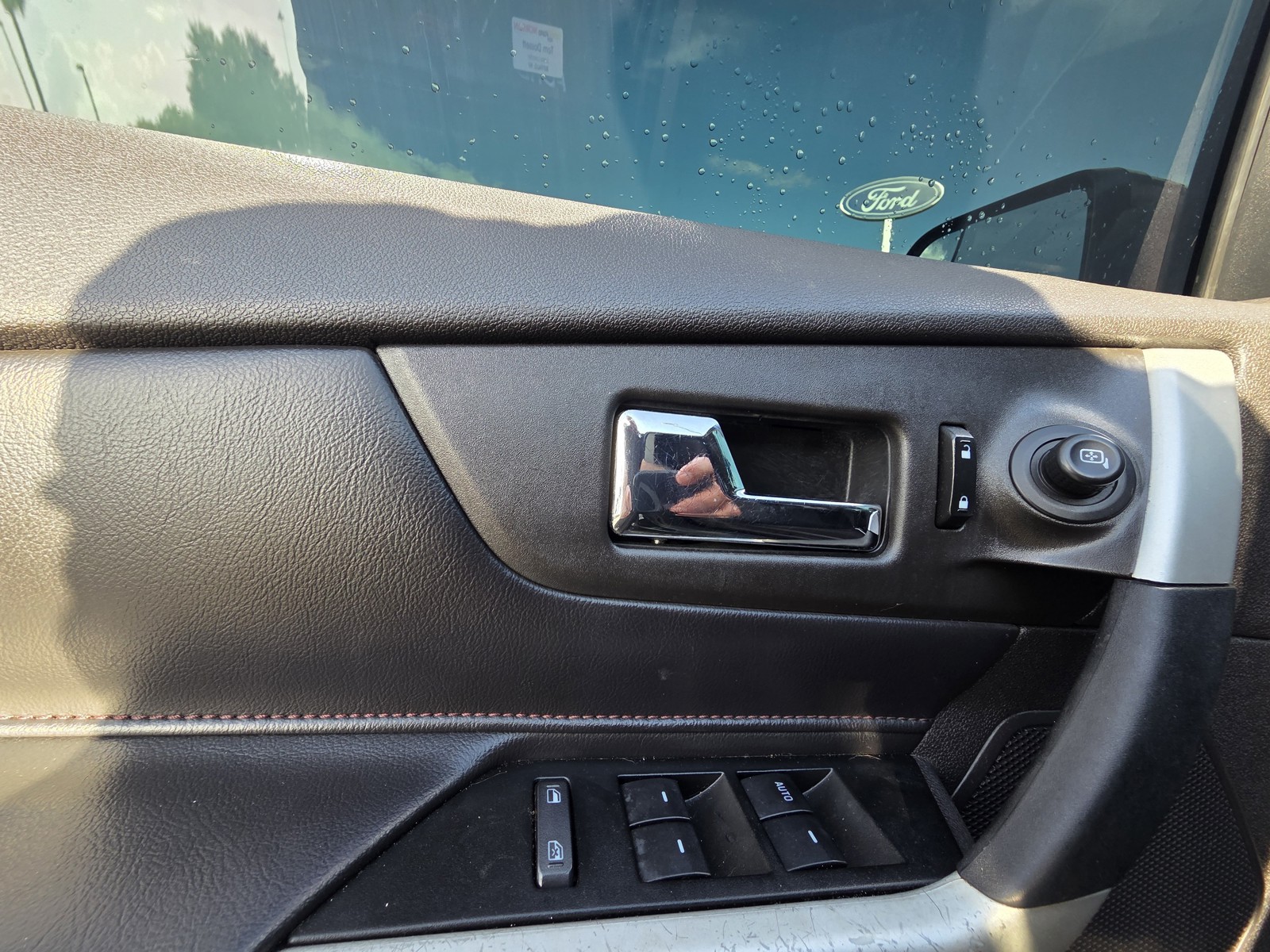 Used 2013 Black Ford SEL image 10