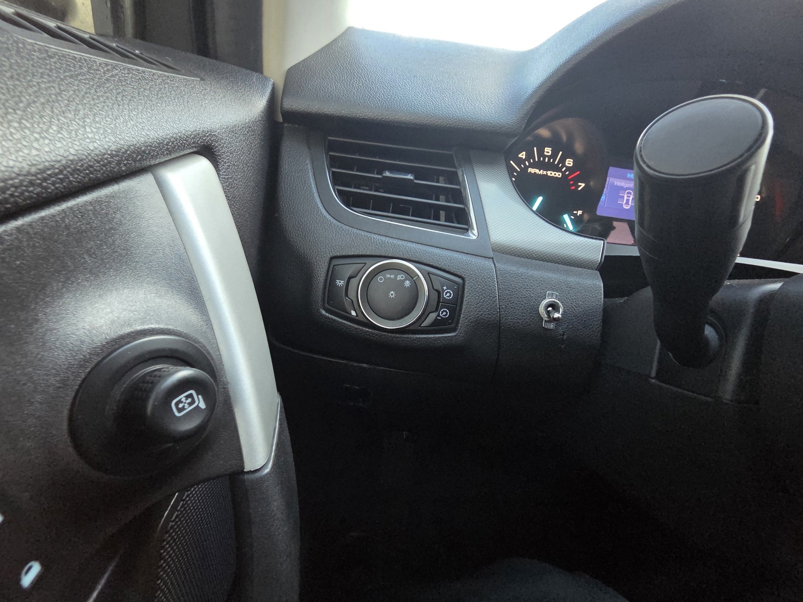 Used 2013 Black Ford SEL image 19