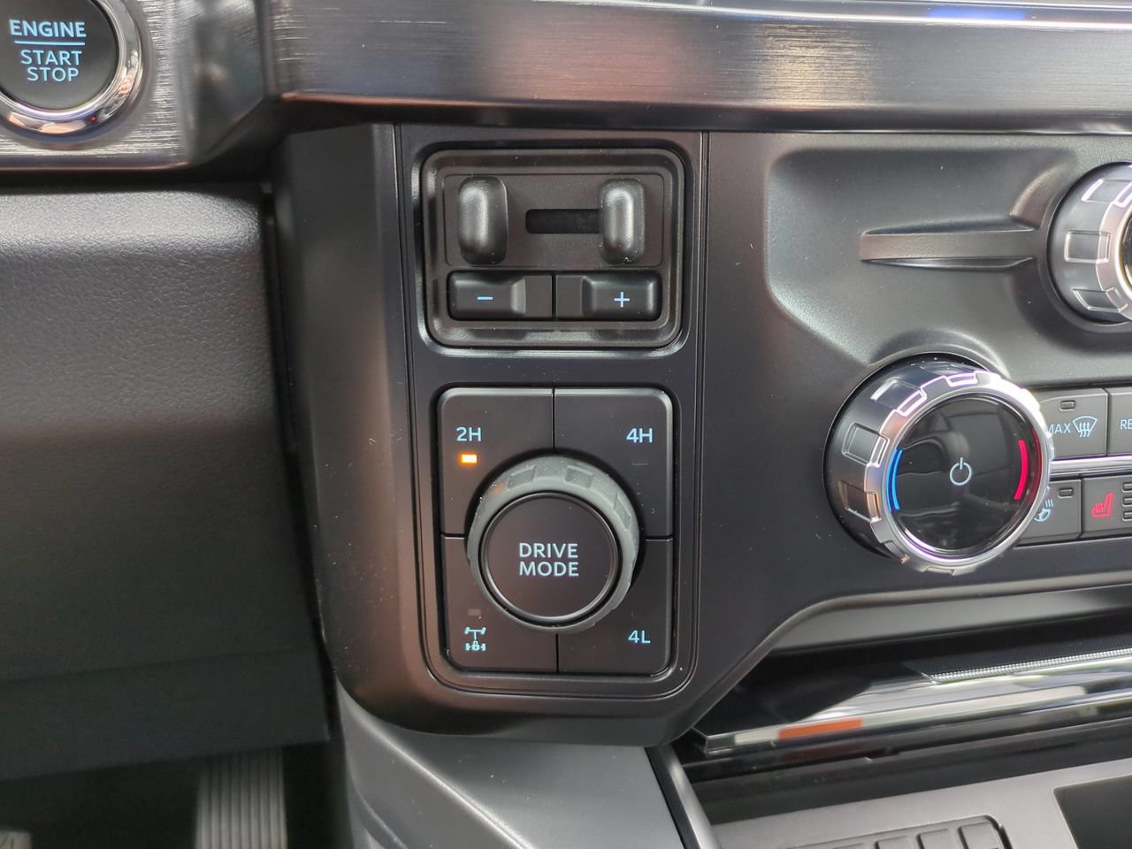 New 2026 Black Ford Lariat image 30
