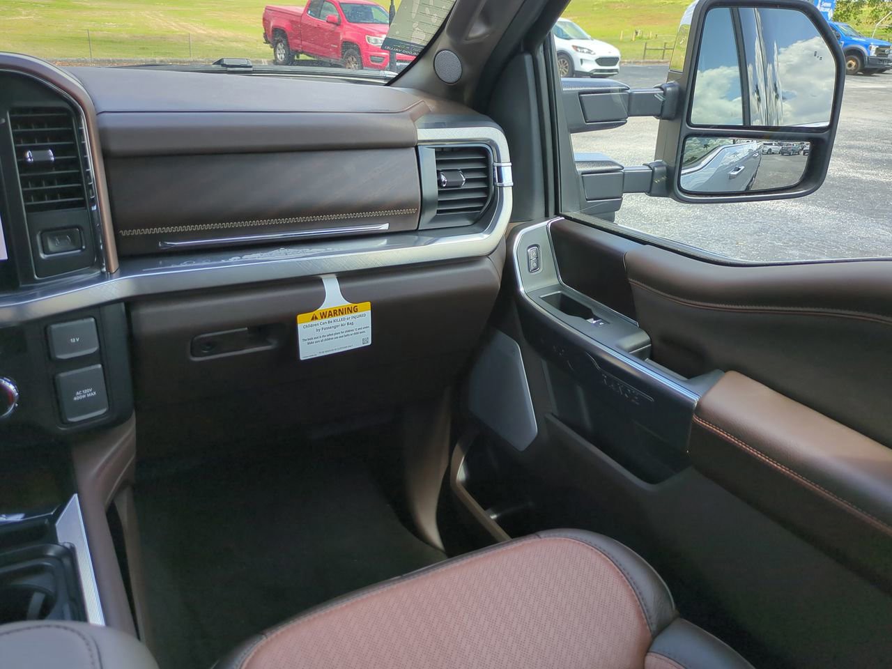 New 2026 Gray Ford King Ranch image 17