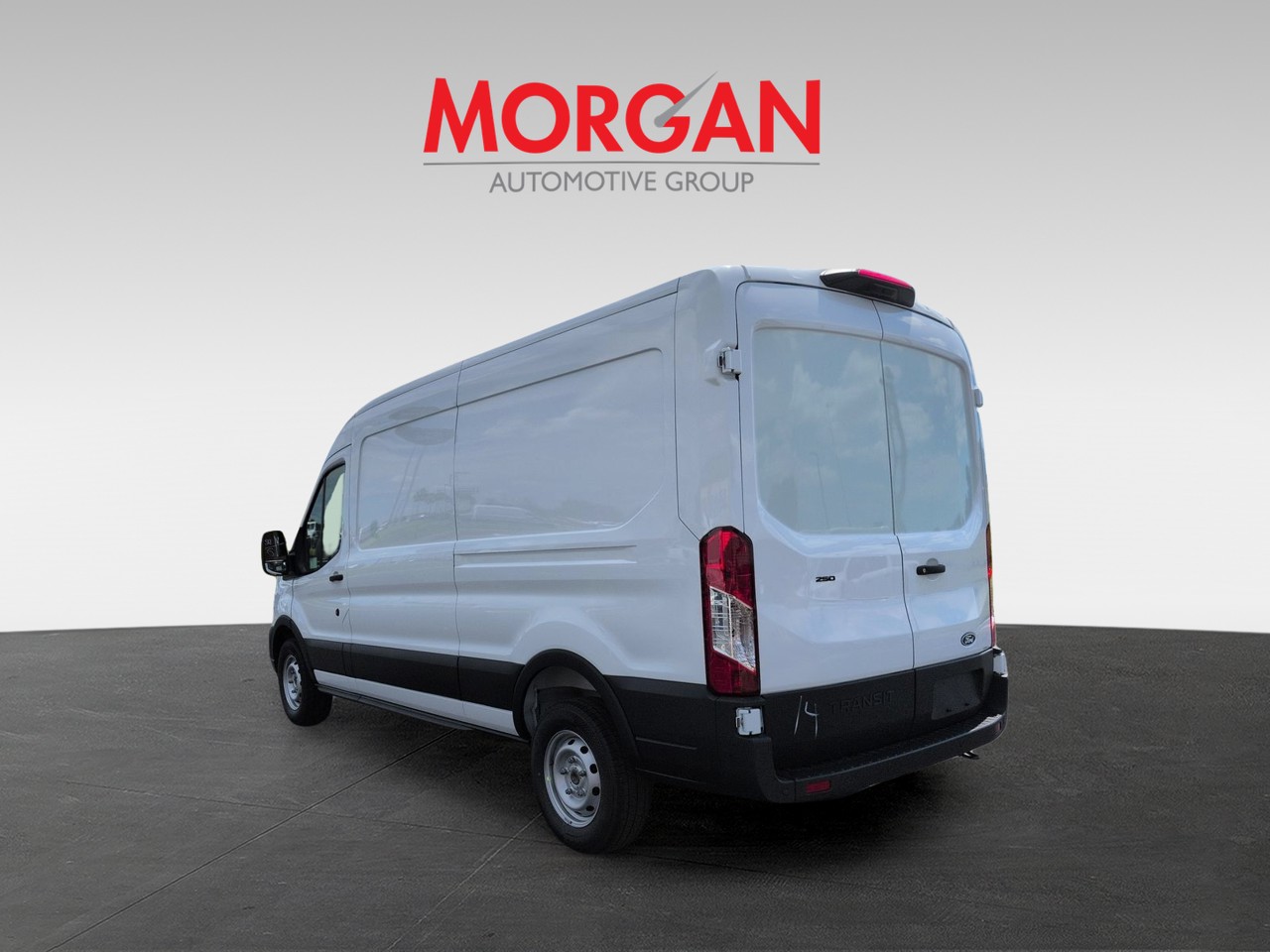 New 2027 White Ford Base image 7