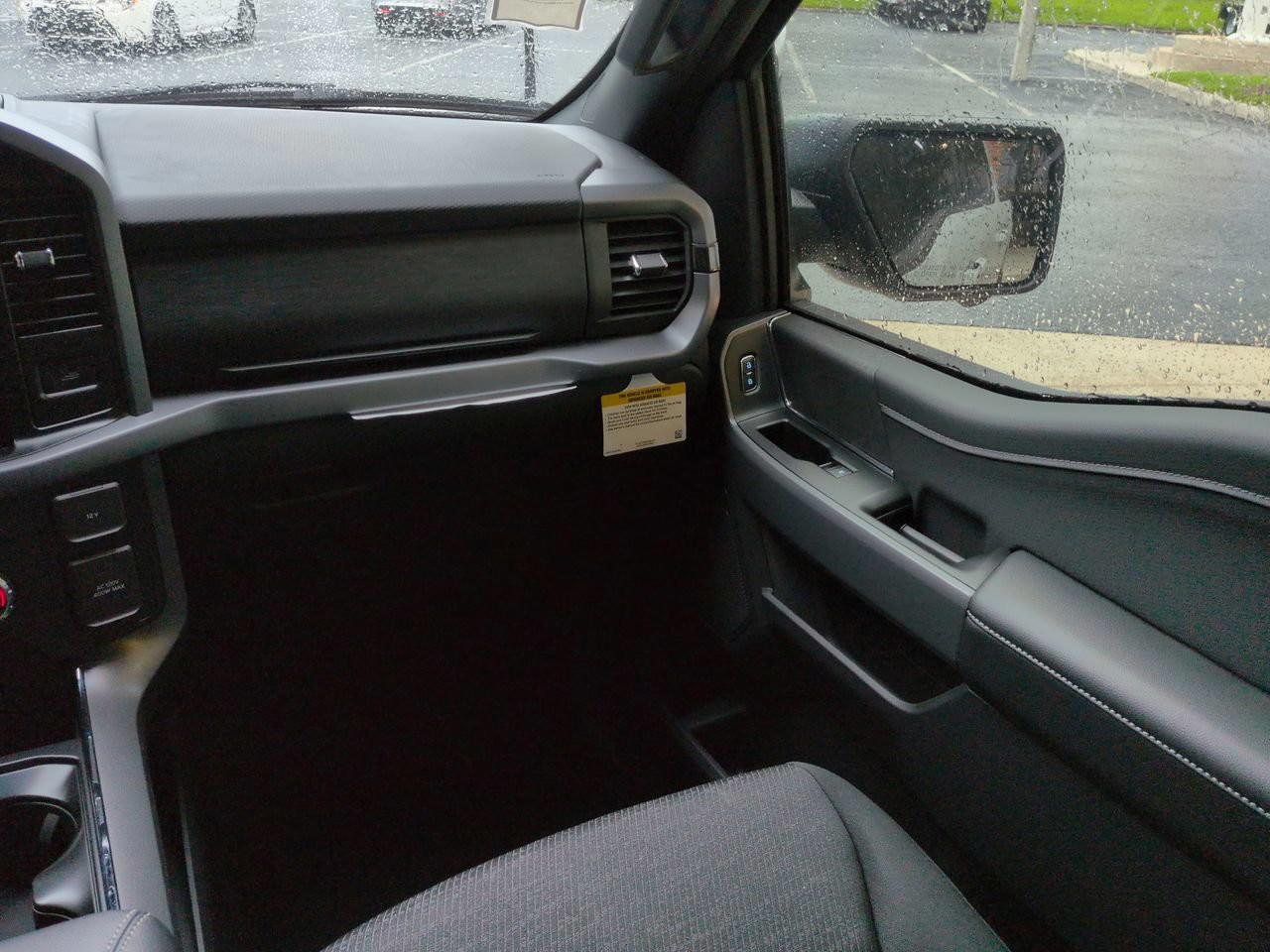 New 2026 White Ford XLT image 16