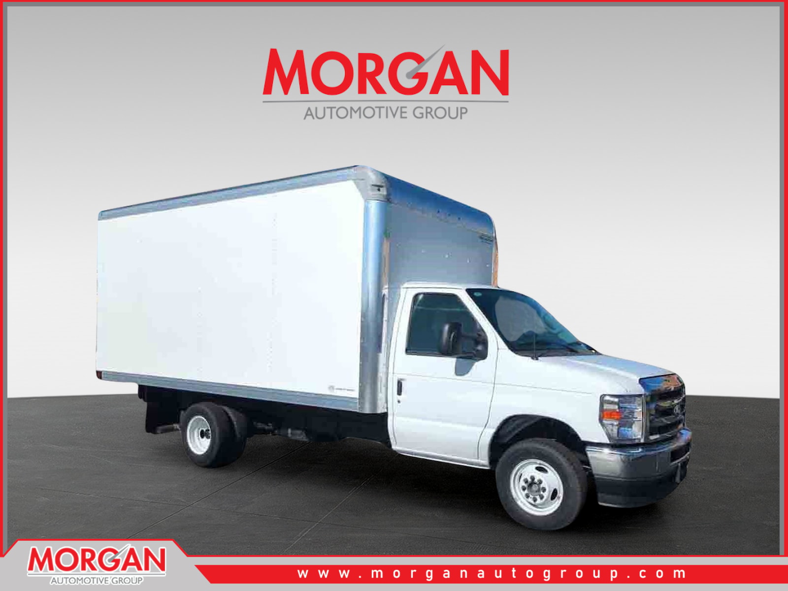 2026 Ford E-Series DRW E-450 Super Duty 158 in WB's photo