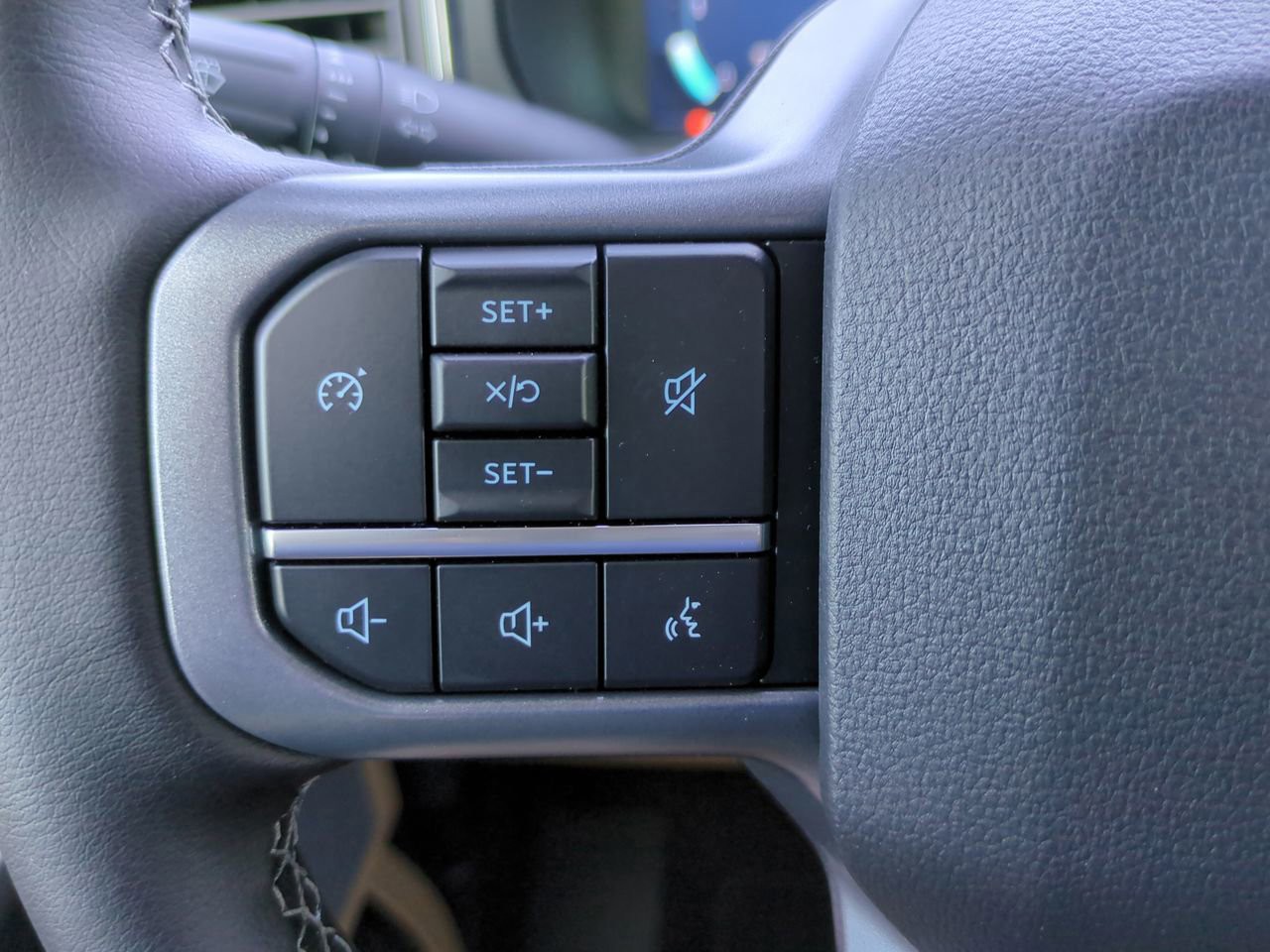 New 2026 Blue Ford Lariat image 27