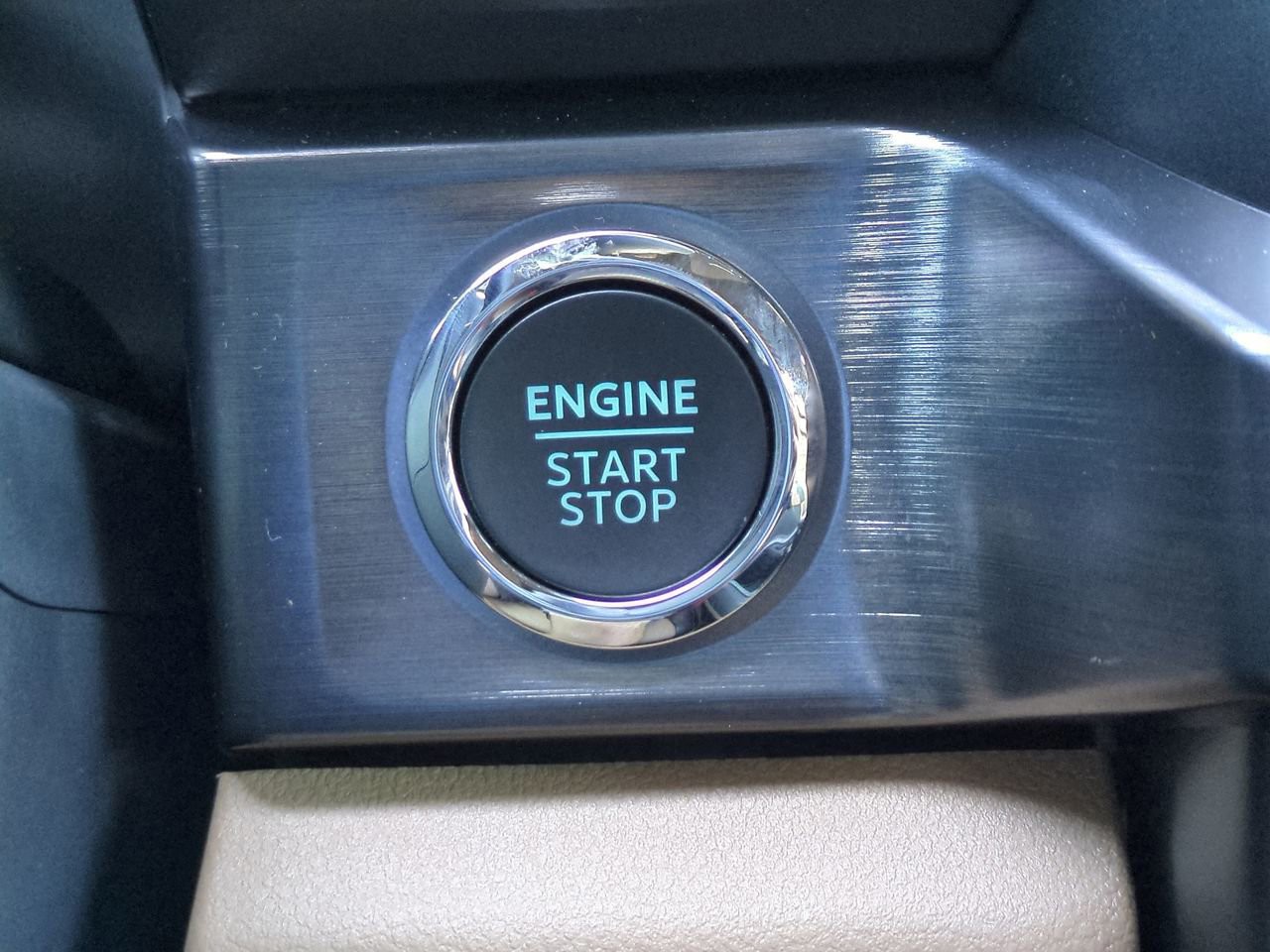 New 2026 Blue Ford Lariat image 30