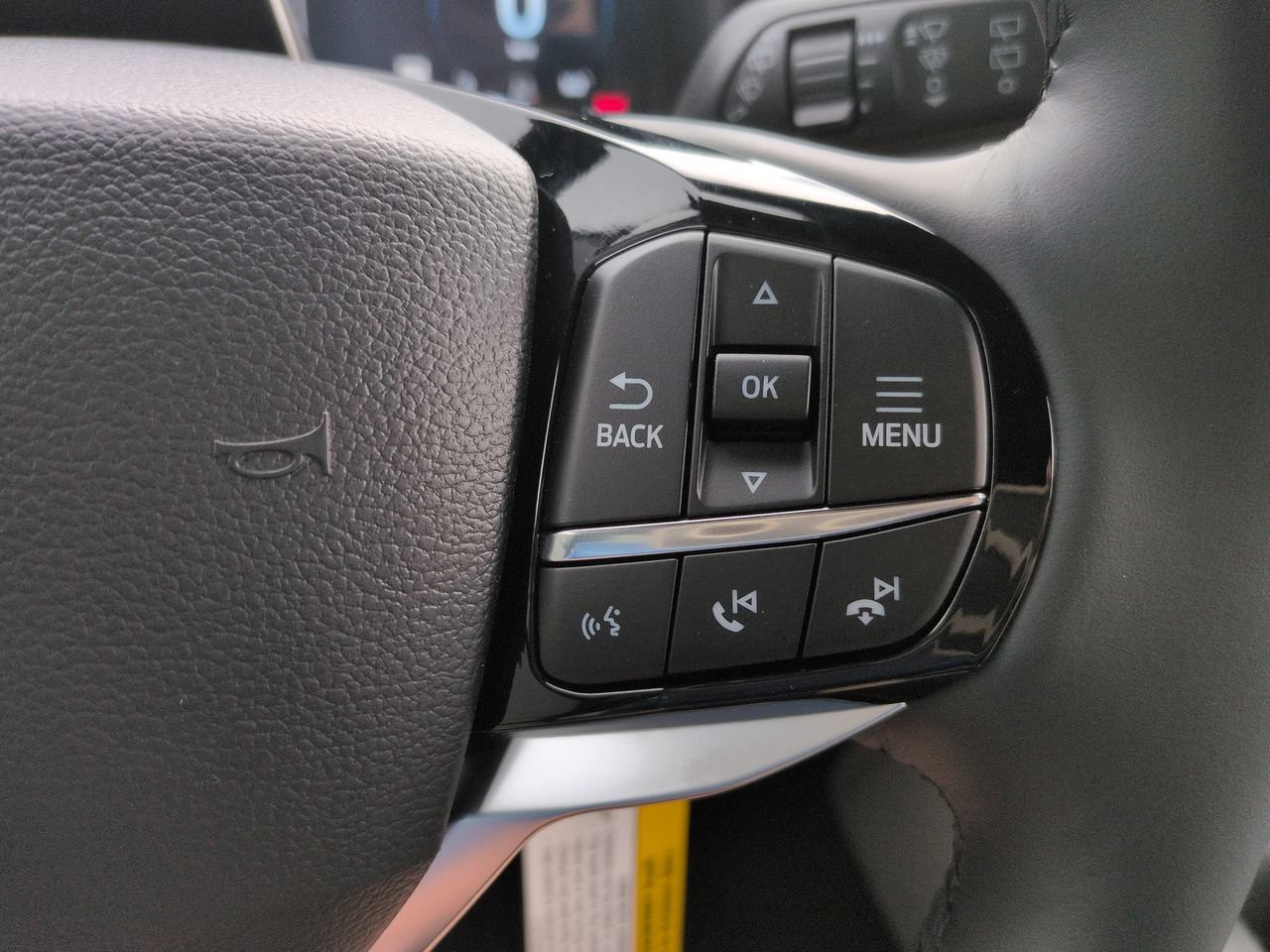 New 2027 Black Ford Platinum image 28