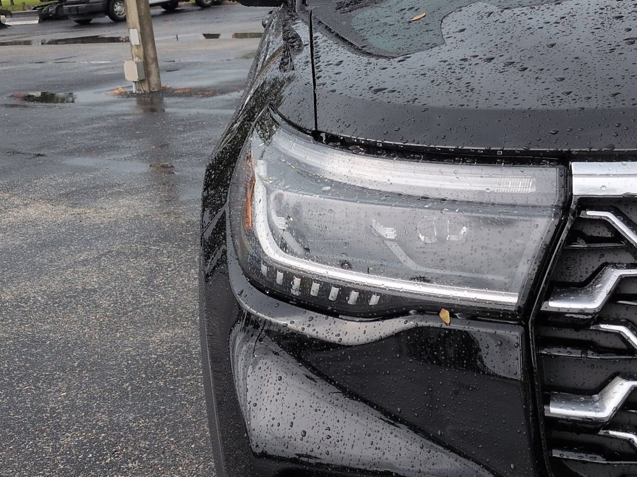 New 2027 Black Ford Platinum image 10