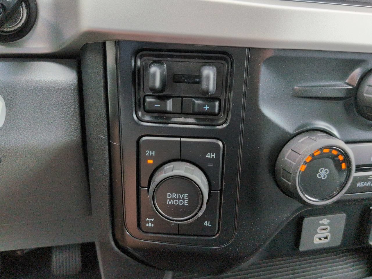 New 2026 White Ford XL image 20