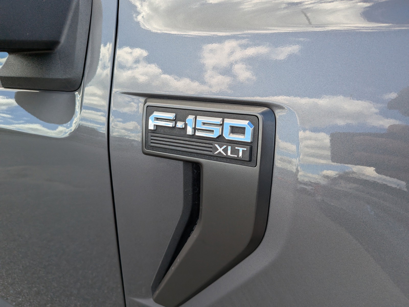 Certified Used 2023 Gray Ford XLT image 11