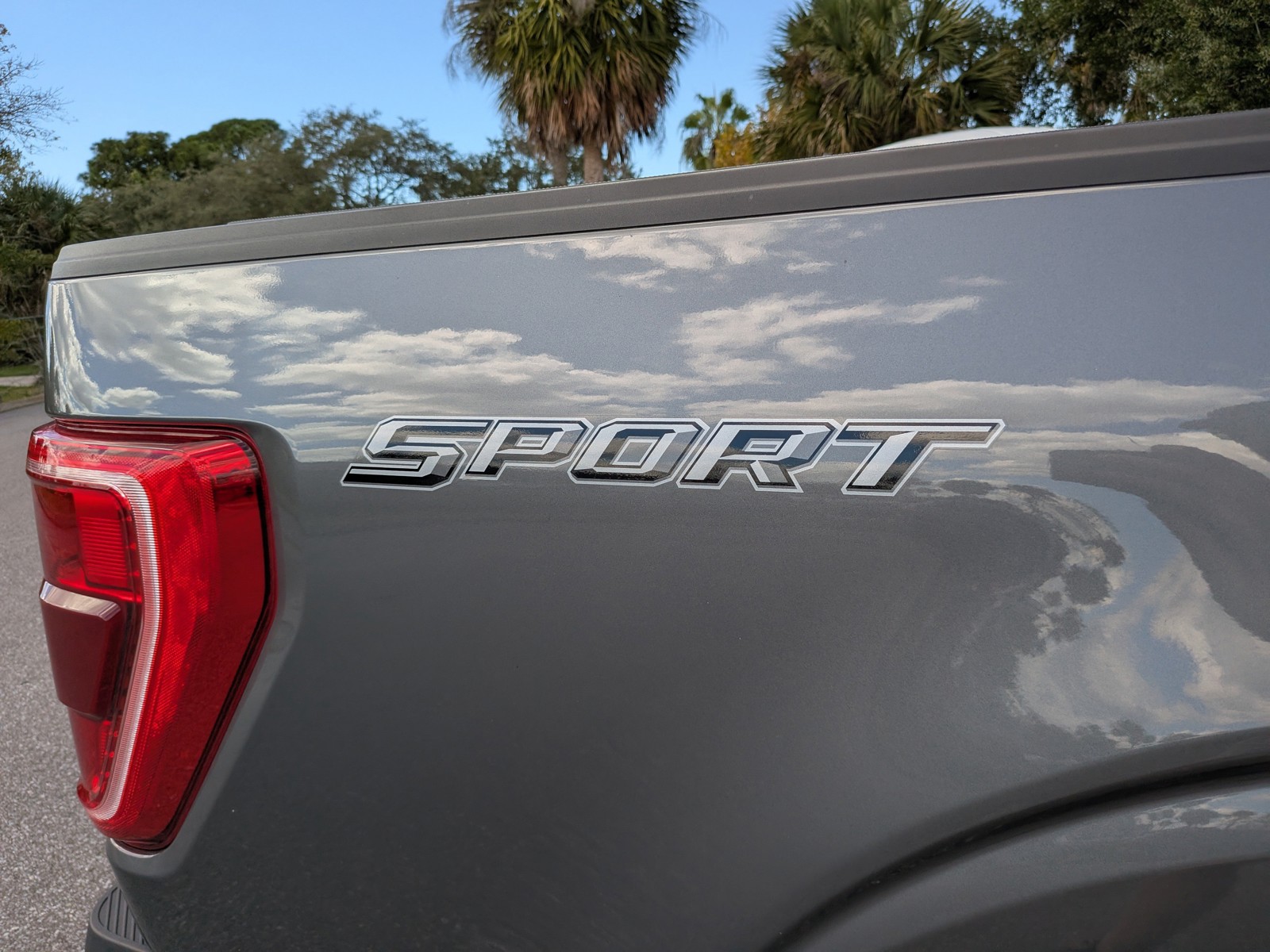 Certified Used 2023 Gray Ford XLT image 12