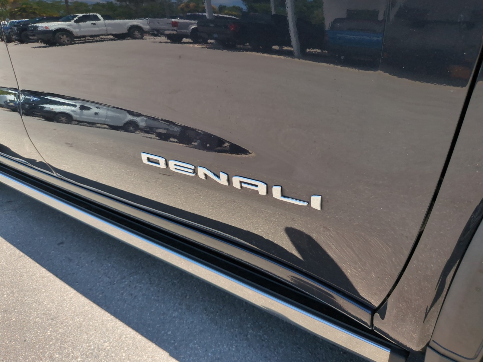 Certified Used 2022 Silver GMC Denali Ultimate image 11