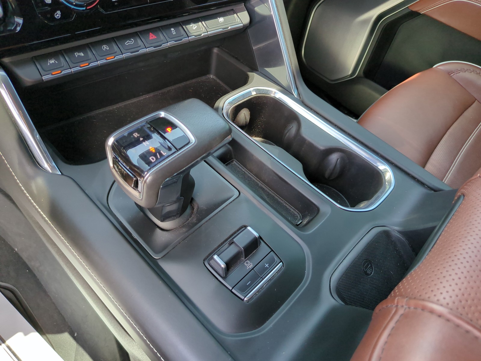 Certified Used 2022 Silver GMC Denali Ultimate image 29