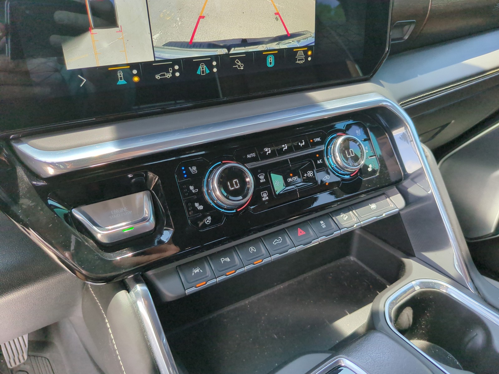 Certified Used 2022 Silver GMC Denali Ultimate image 27