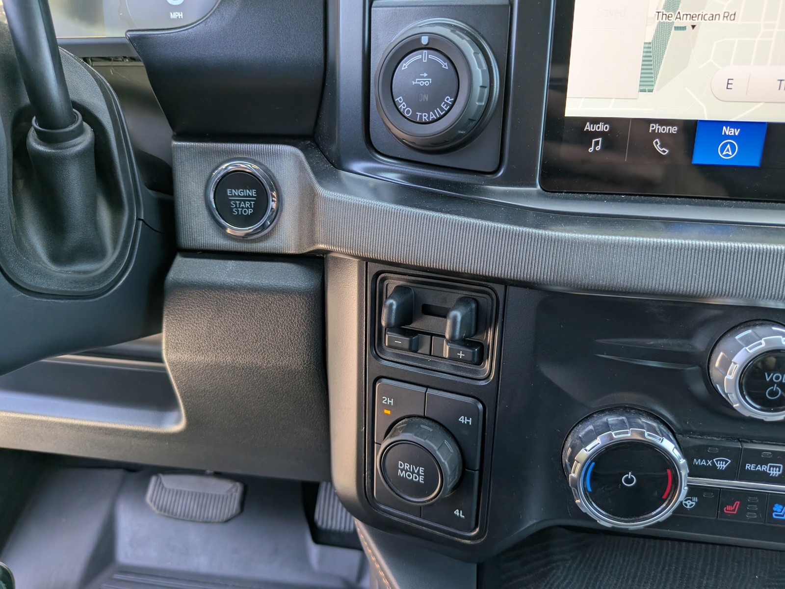 Used 2024 White Ford Platinum image 24