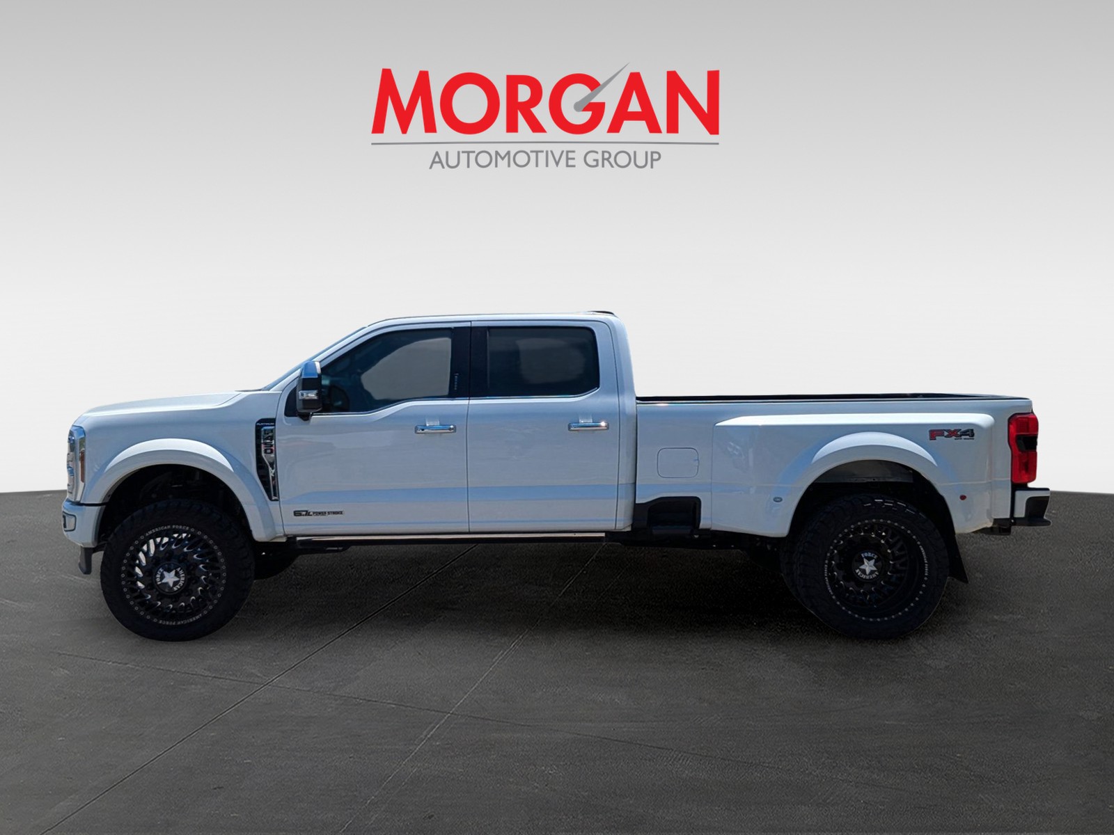 Used 2024 White Ford Platinum image 4