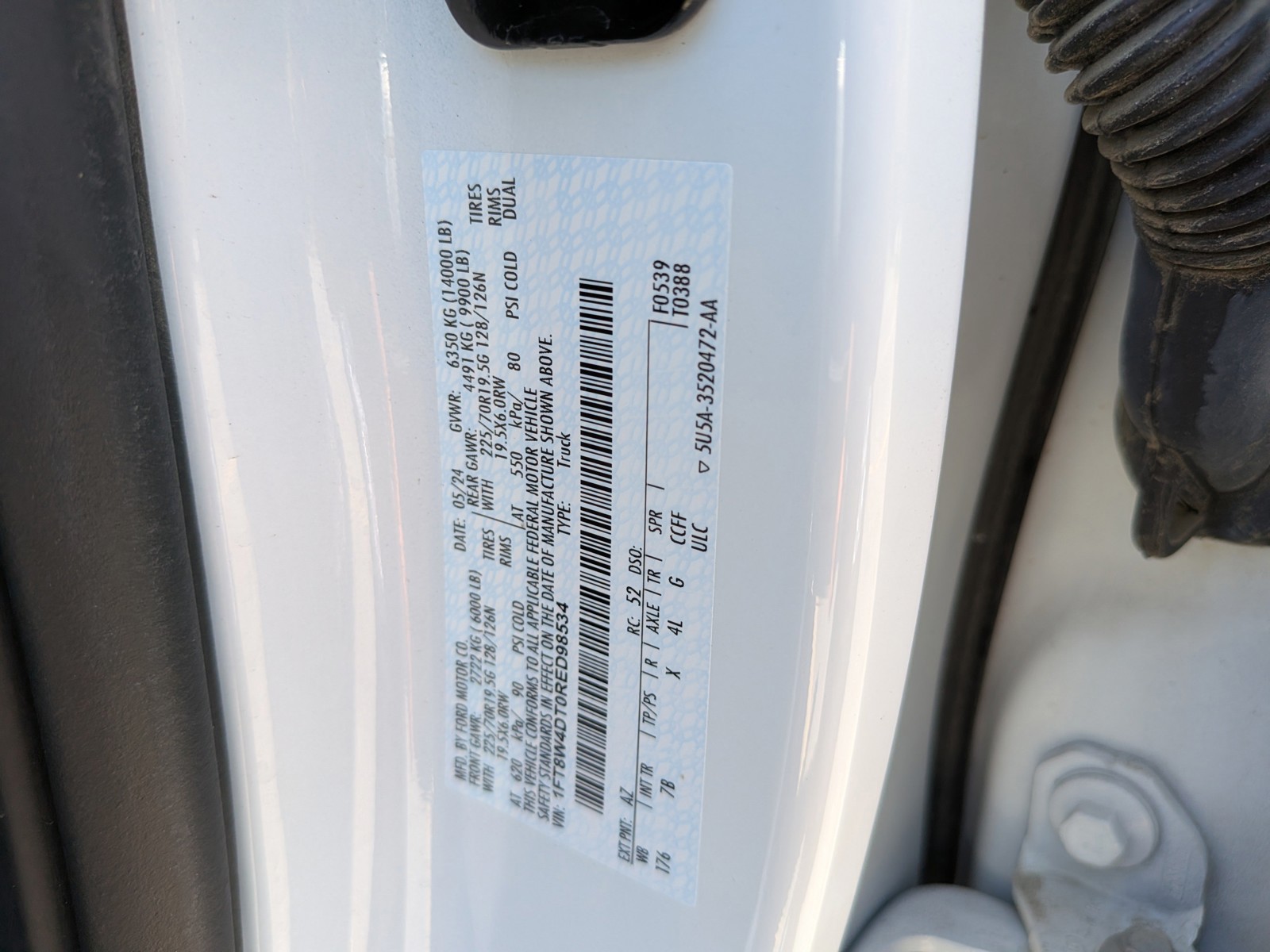 Used 2024 White Ford Platinum image 34