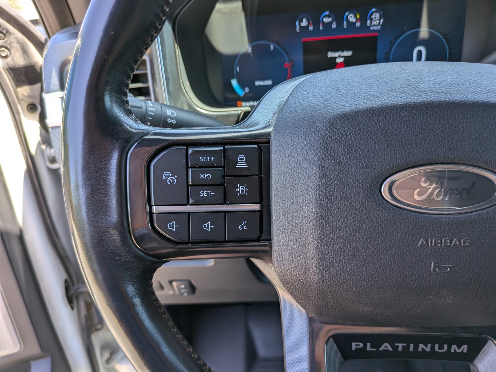 Used 2024 White Ford Platinum image 29