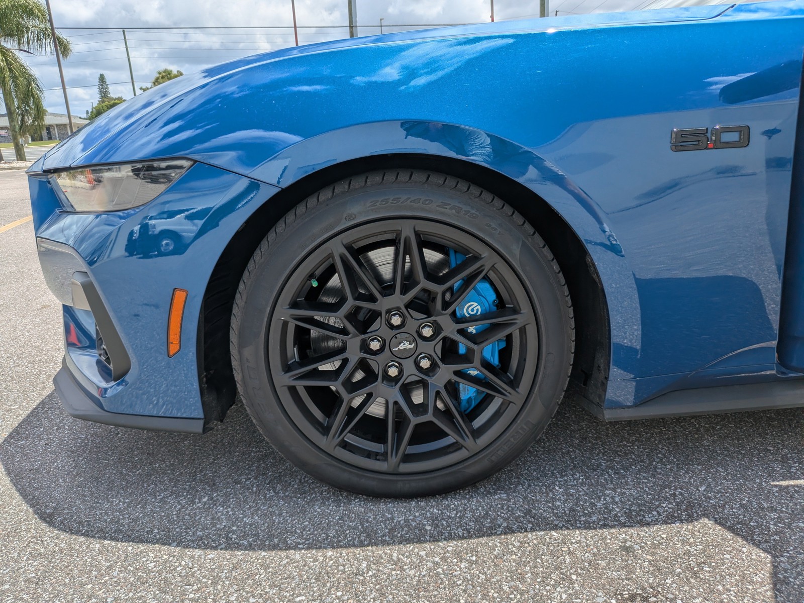 Certified Used 2024 Blue Ford GT Premium image 36