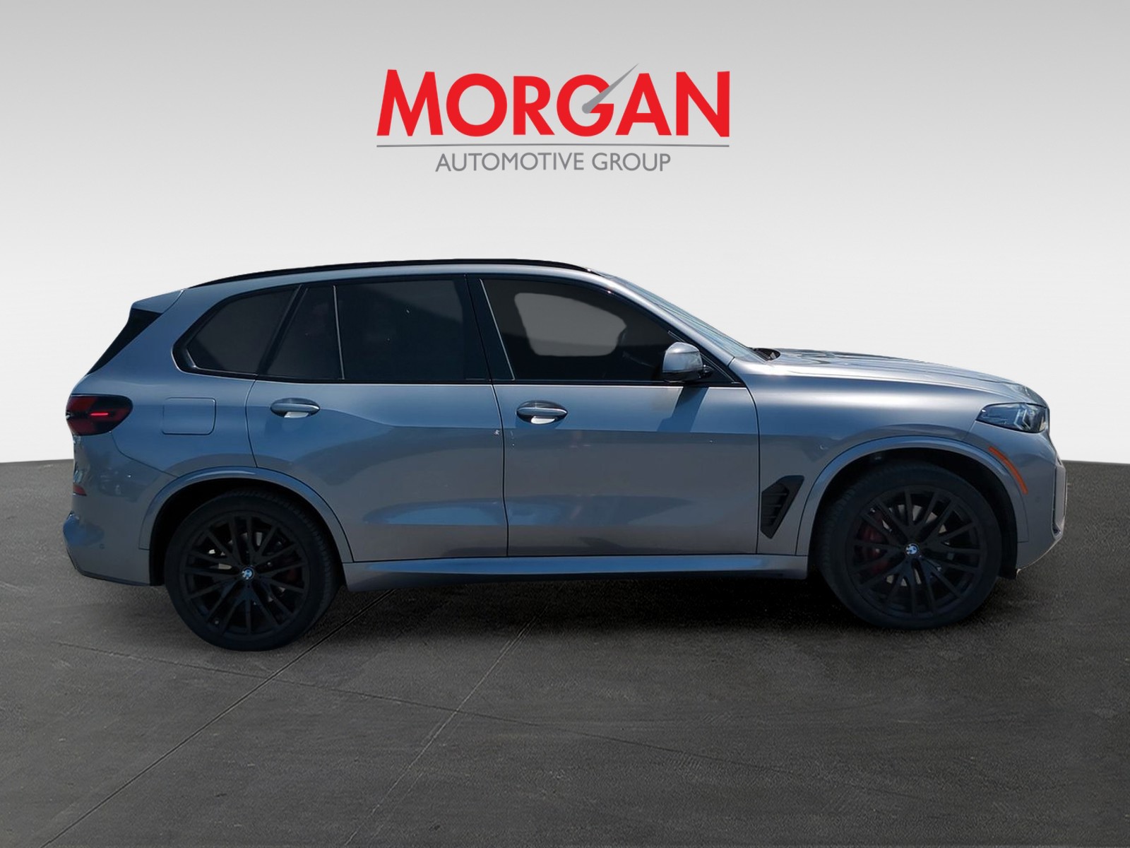 Certified Used 2024 Gray BMW sDrive40i image 8
