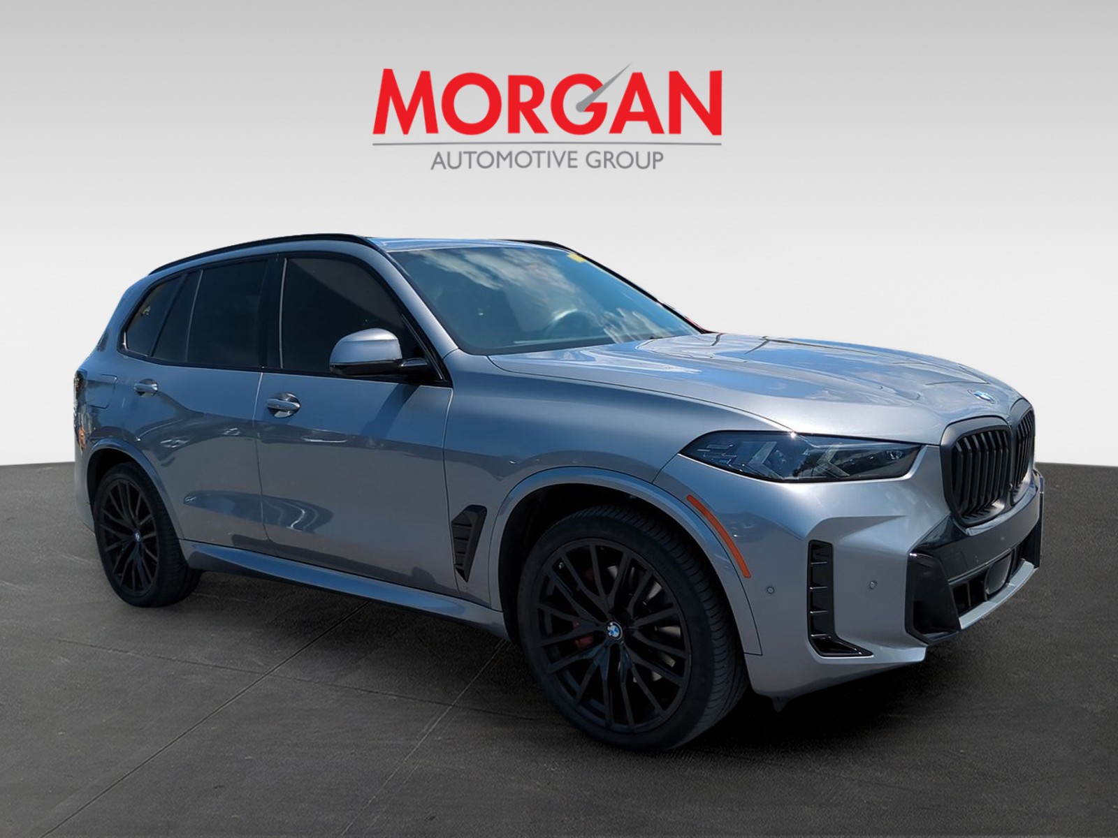 Certified Used 2024 Gray BMW sDrive40i image 2
