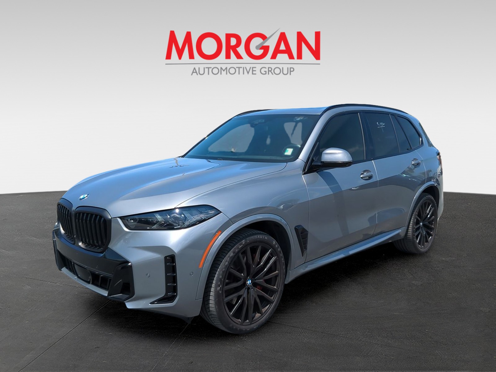Certified Used 2024 Gray BMW sDrive40i image 4