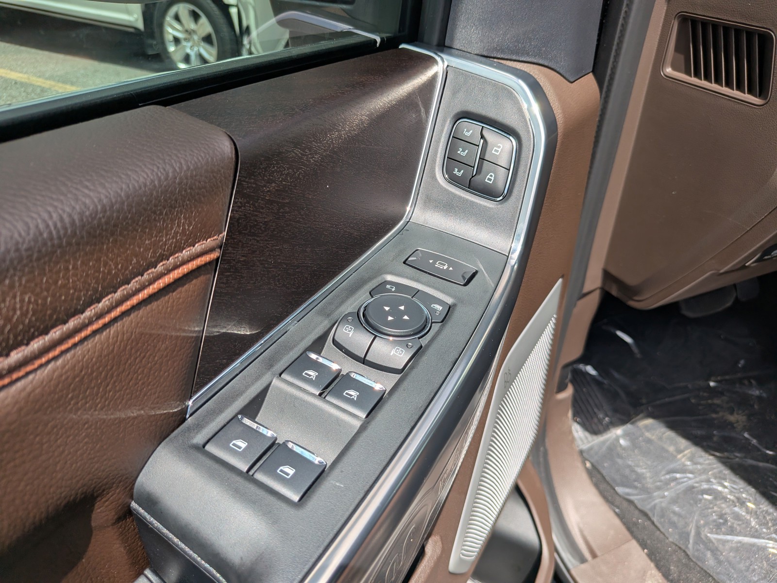 New 2026 Black Ford King Ranch image 19