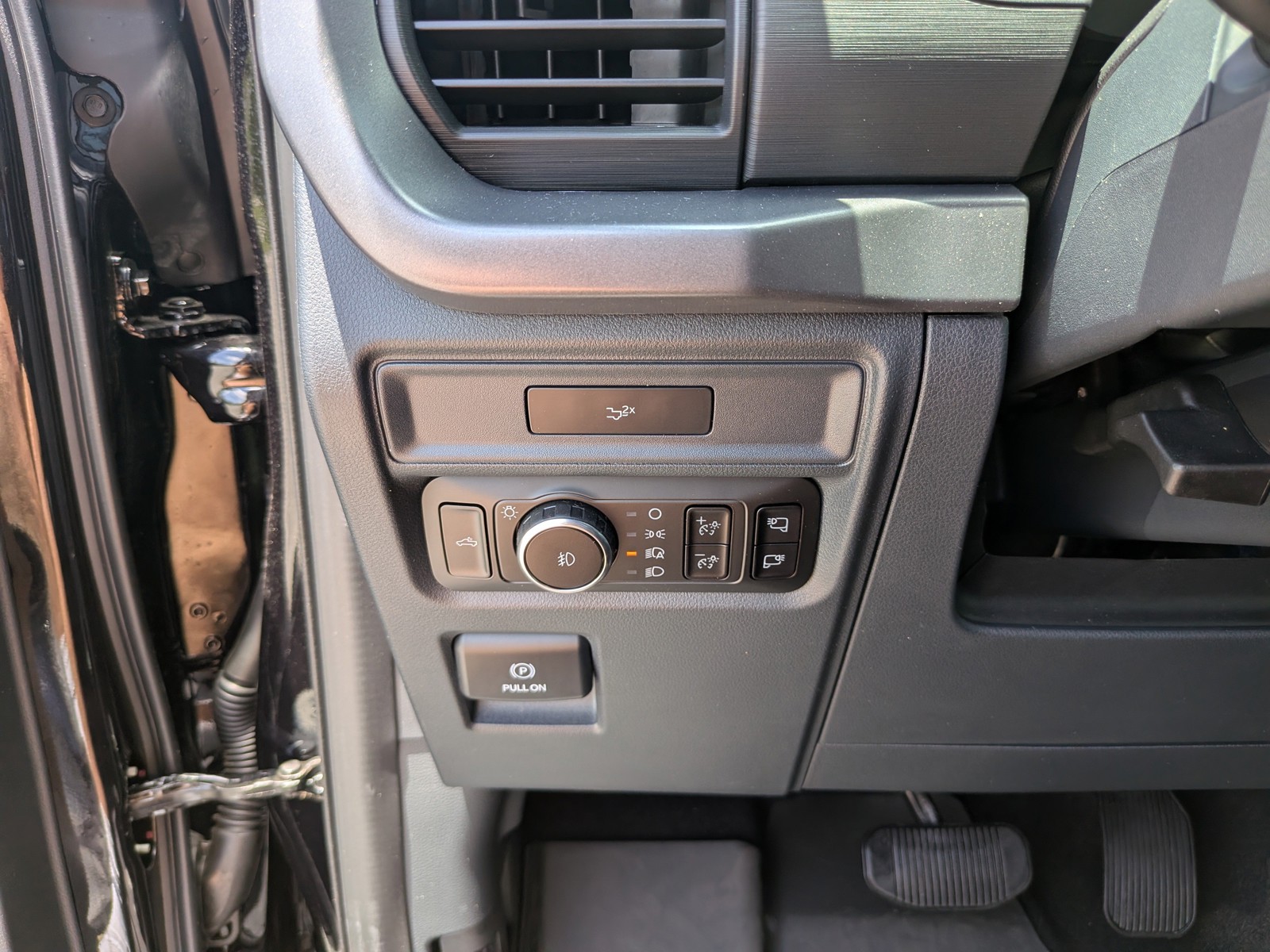 New 2026 Black Ford XLT image 27