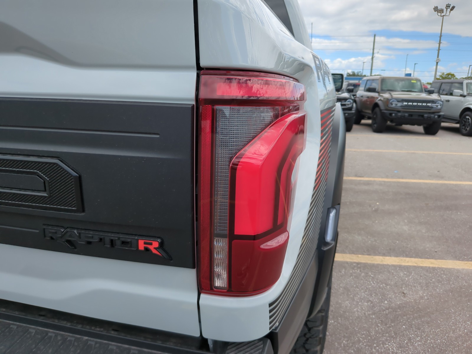 New 2026 White Ford Raptor image 11