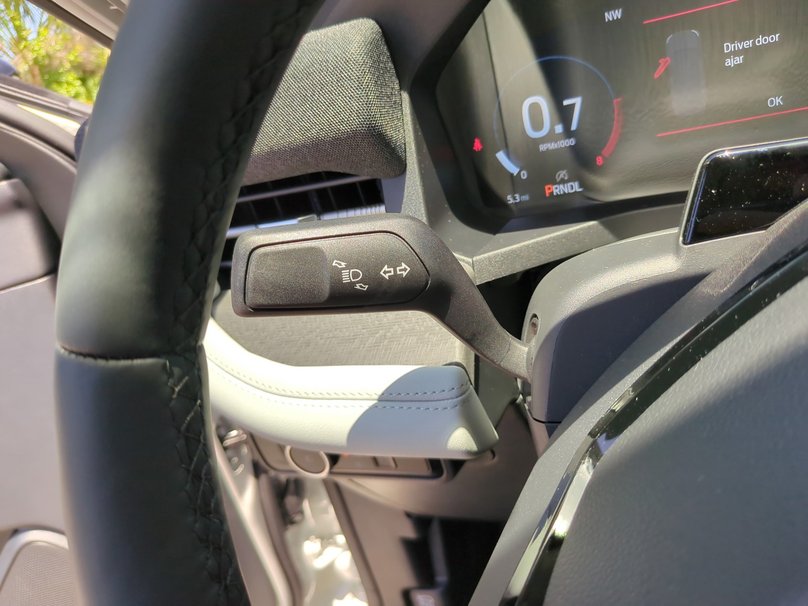 New 2026 White Ford Platinum image 31