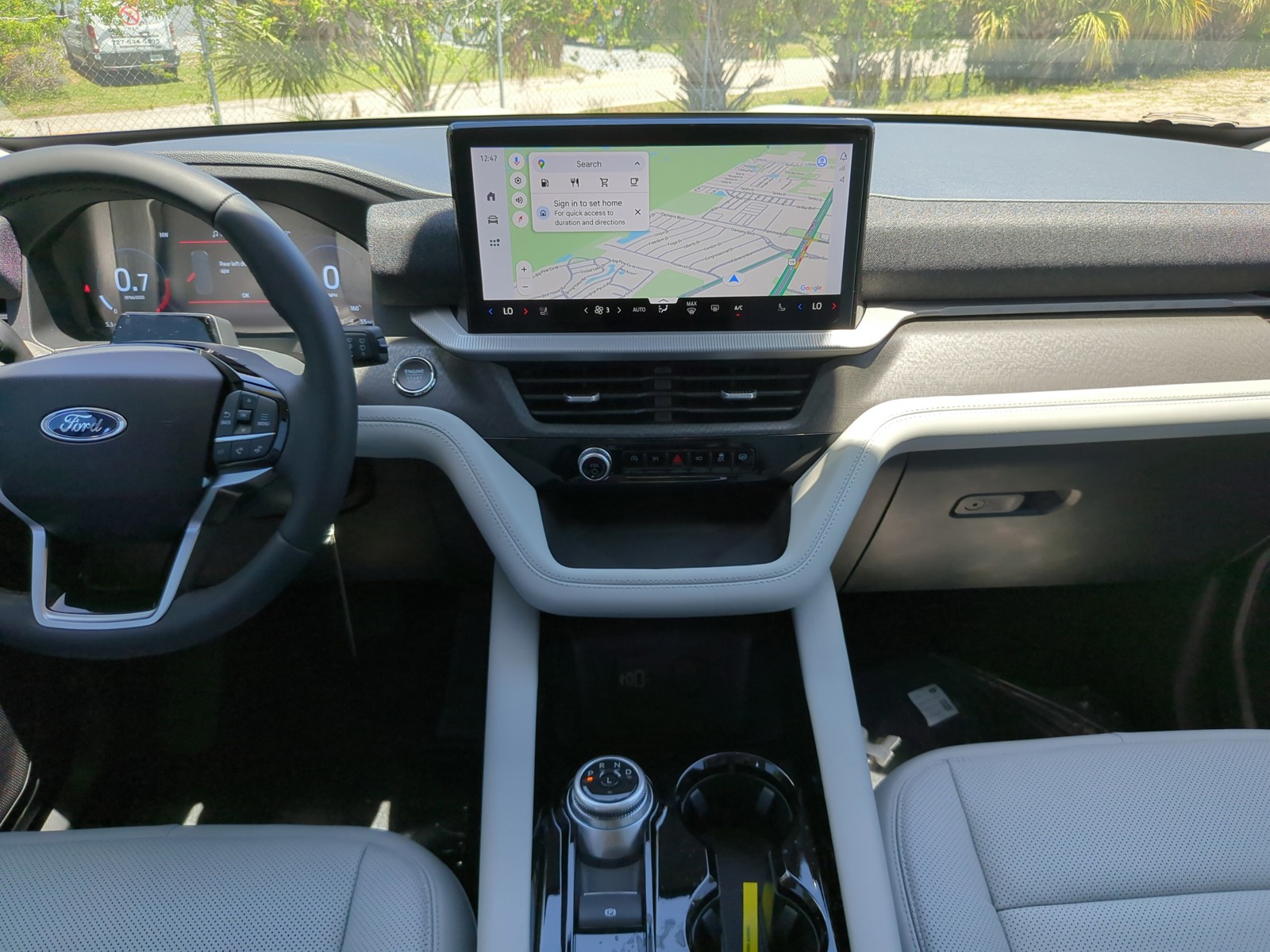 New 2026 White Ford Platinum image 14