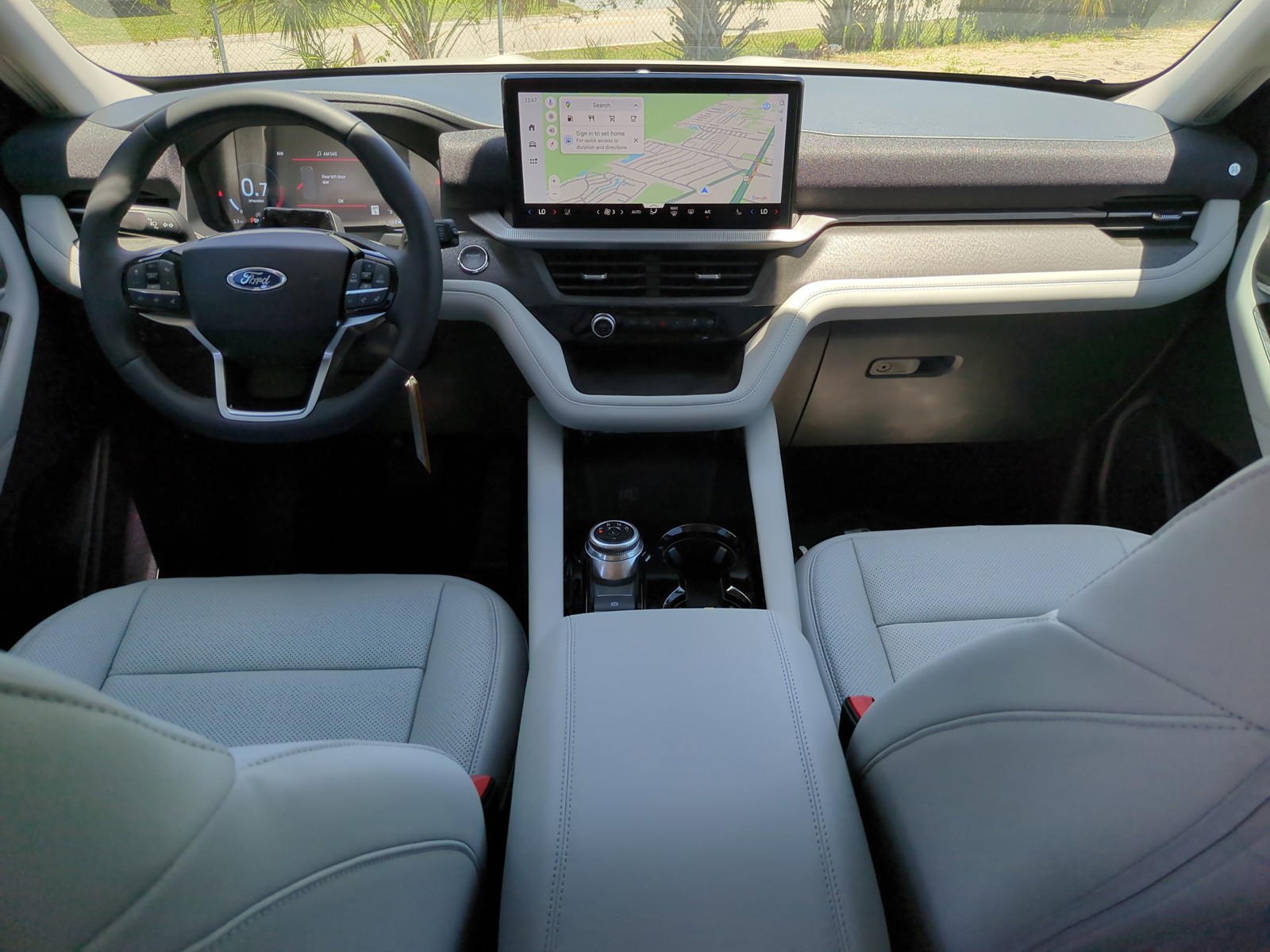 New 2026 White Ford Platinum image 12