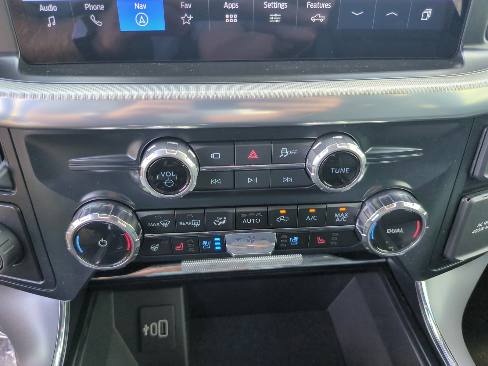 New 2026 Black Ford Lariat image 24