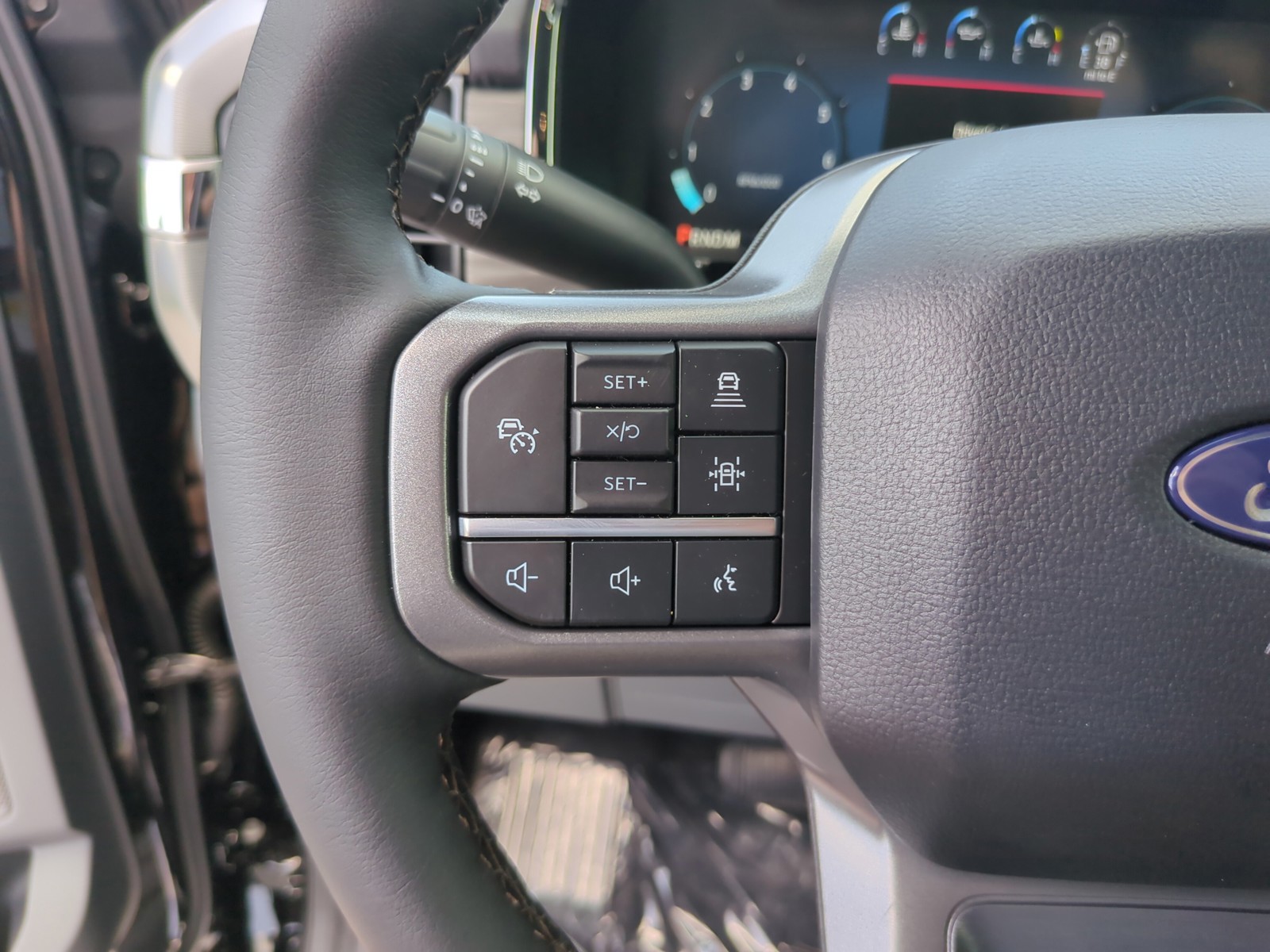 New 2026 Black Ford Lariat image 31
