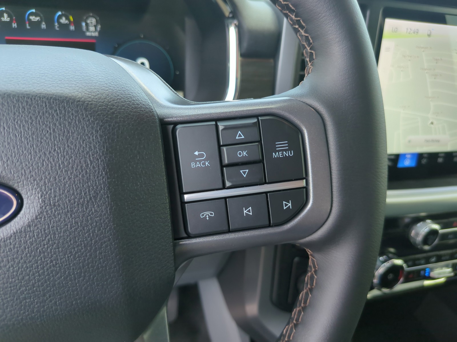 New 2026 Black Ford Lariat image 32