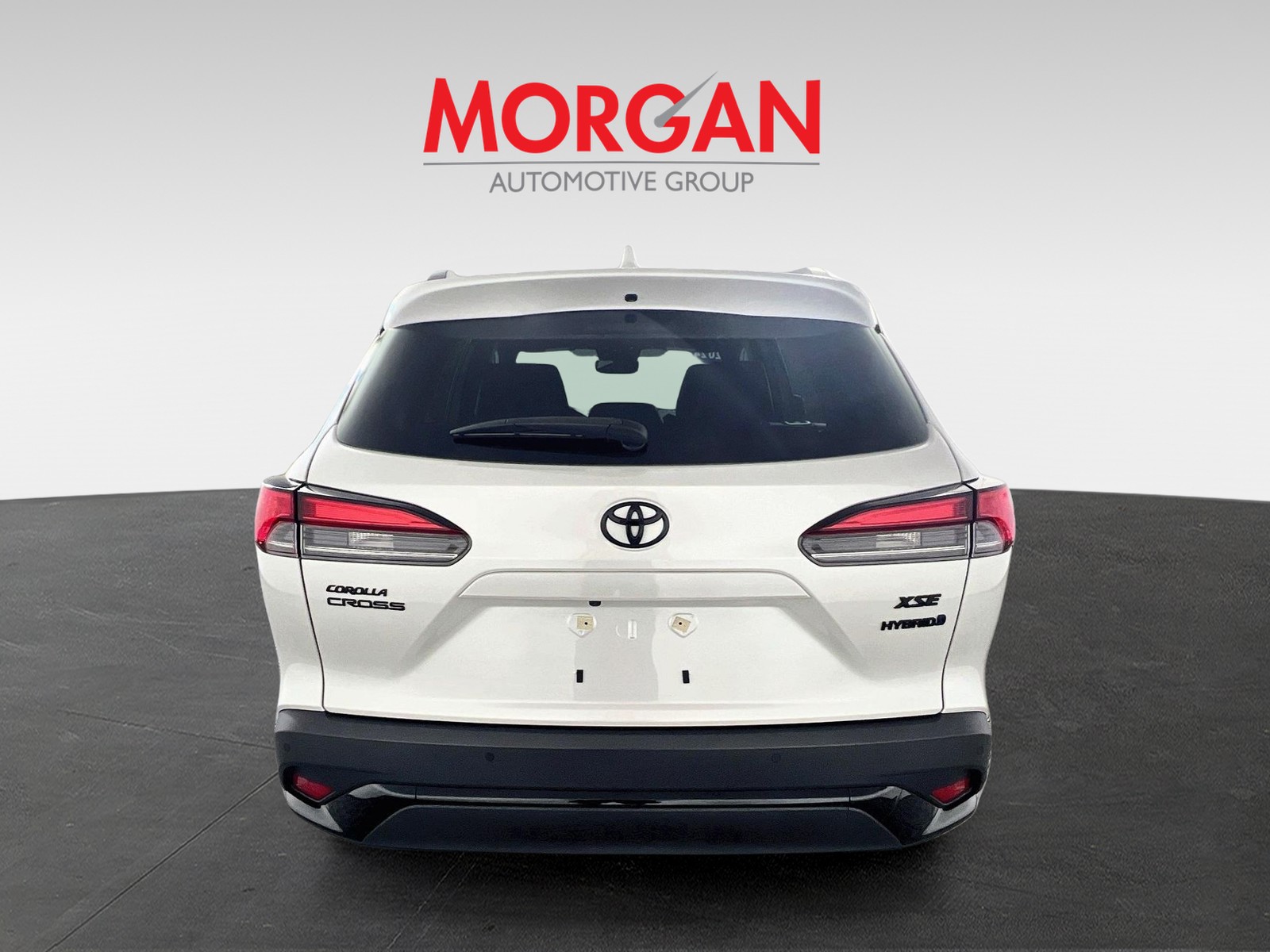 Used 2024  Toyota Hybrid XSE image 7