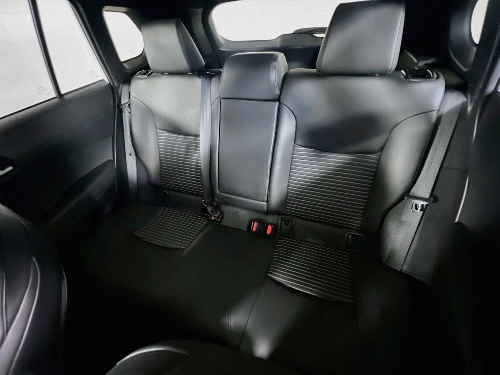 Used 2024  Toyota Hybrid XSE image 27