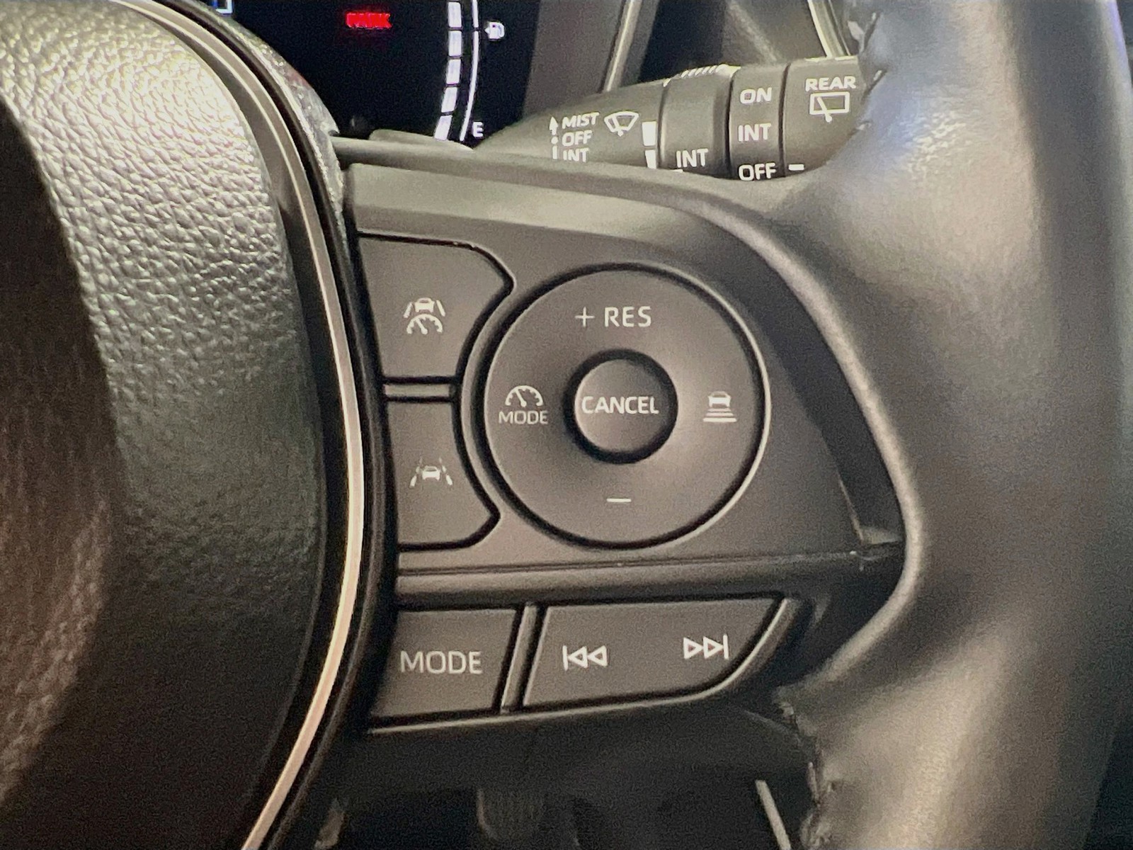 Used 2024  Toyota Hybrid XSE image 18