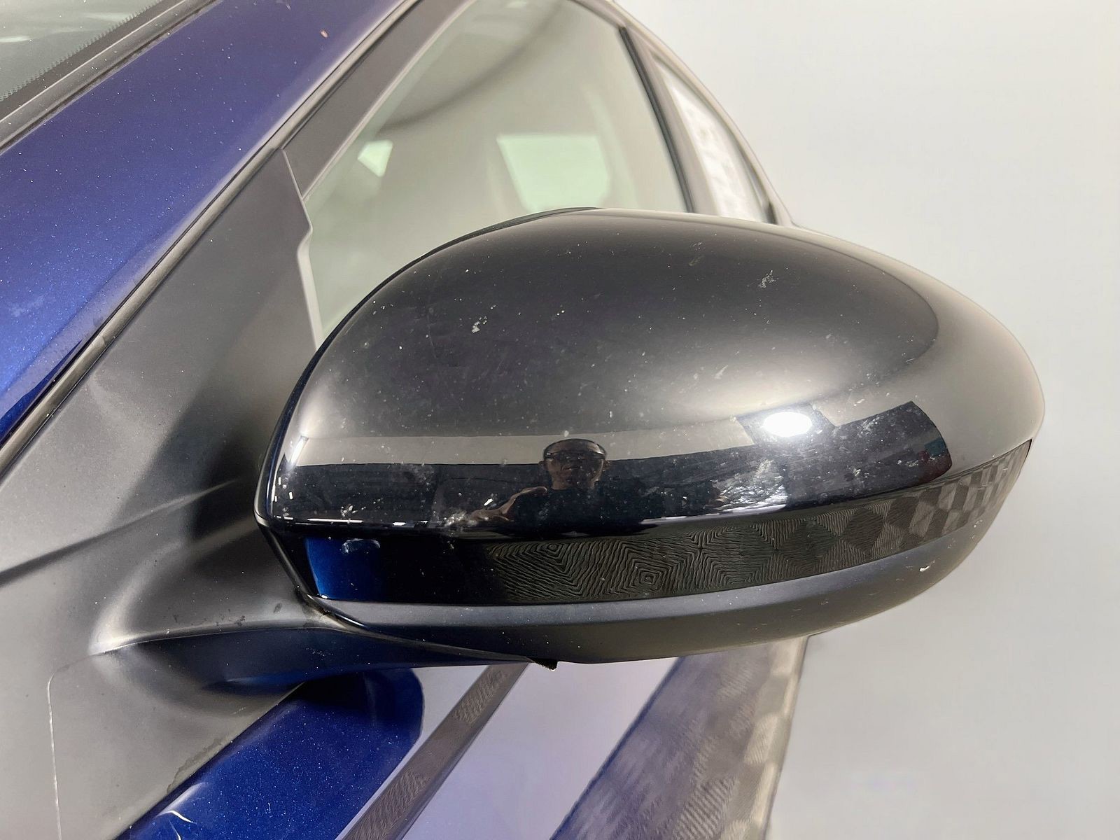 Used 2019 Blue Nissan 2.5 SR image 10