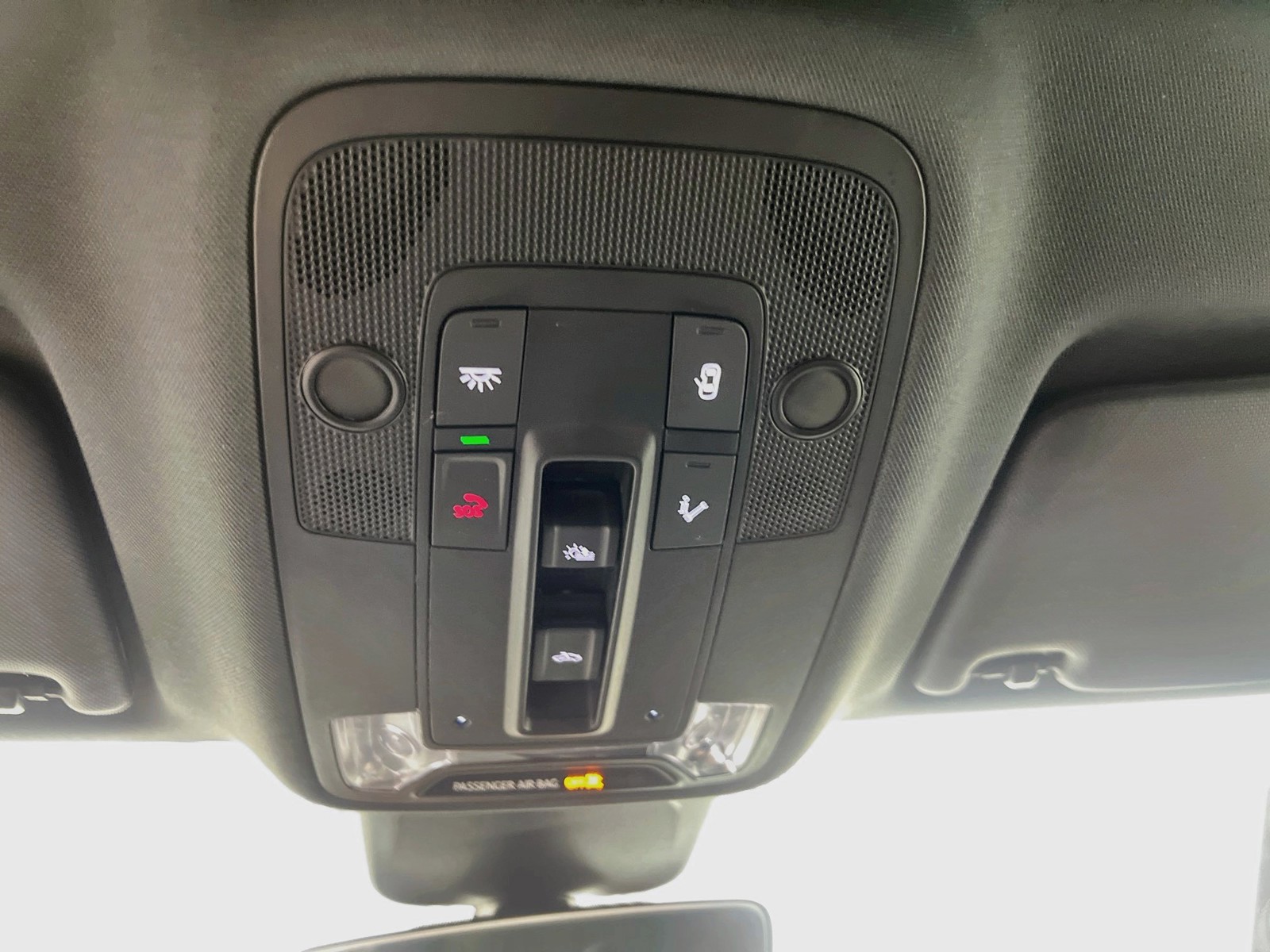Used 2025  Audi Premium image 18
