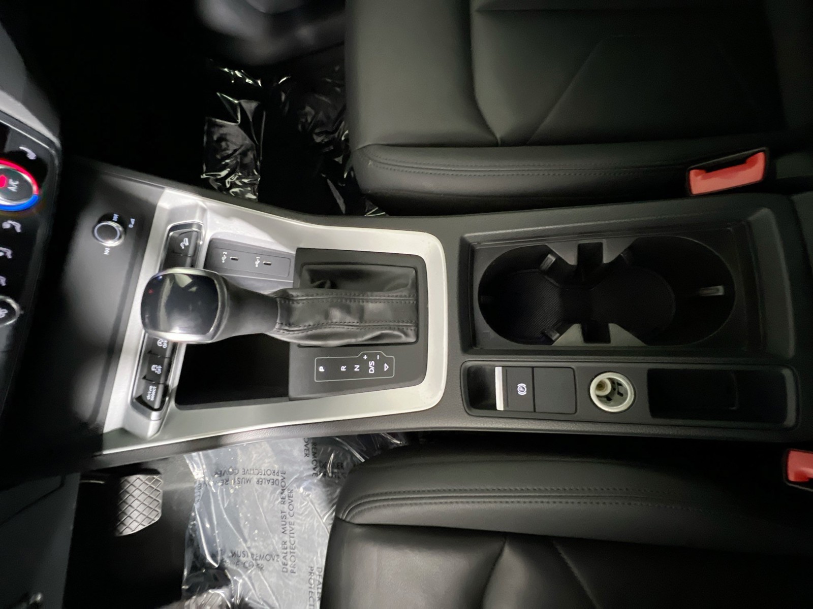 Used 2025  Audi Premium image 21